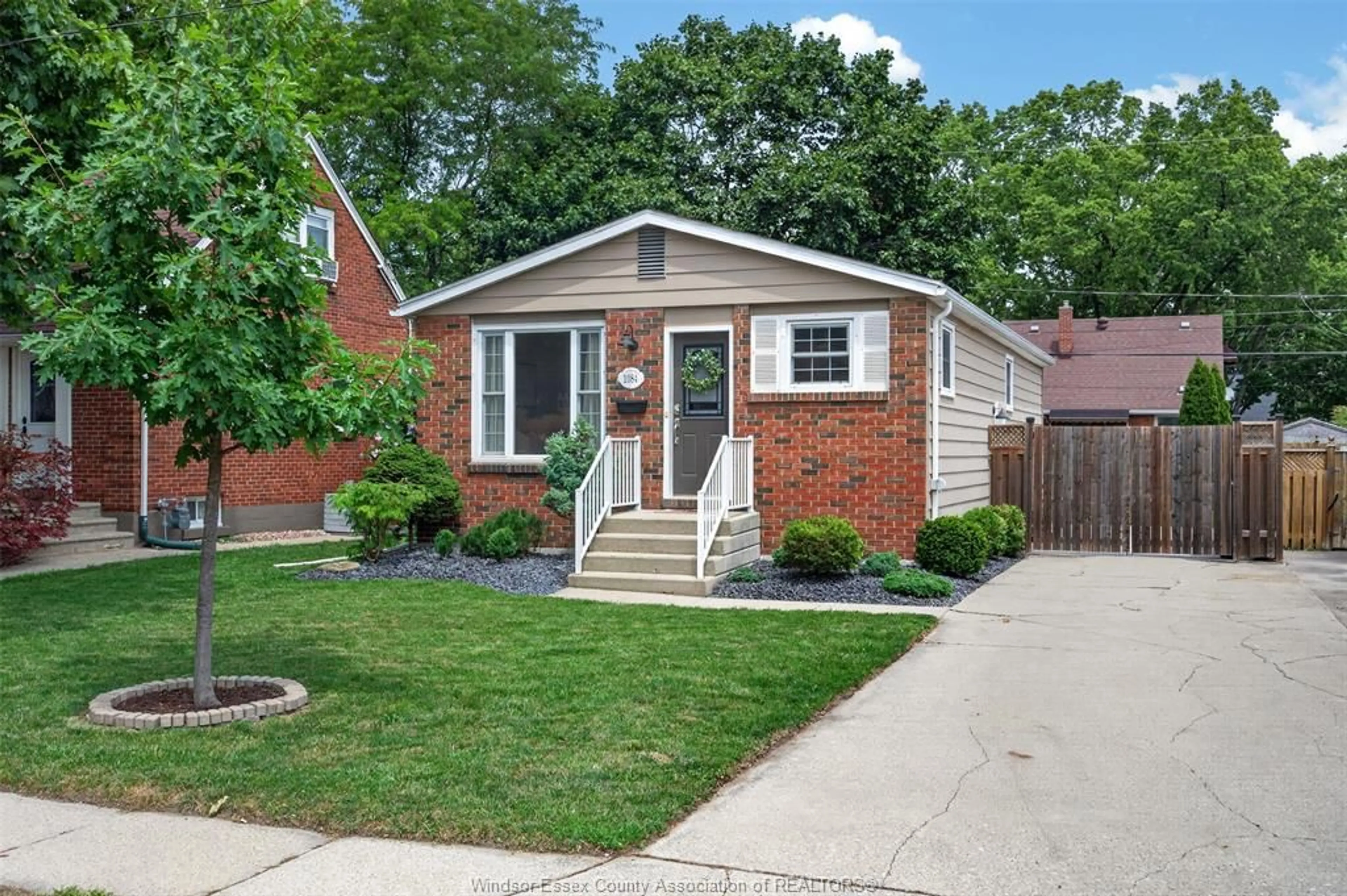 Home with brick exterior material, street for 1084 PRADO PL, Windsor Ontario N8S 2H7