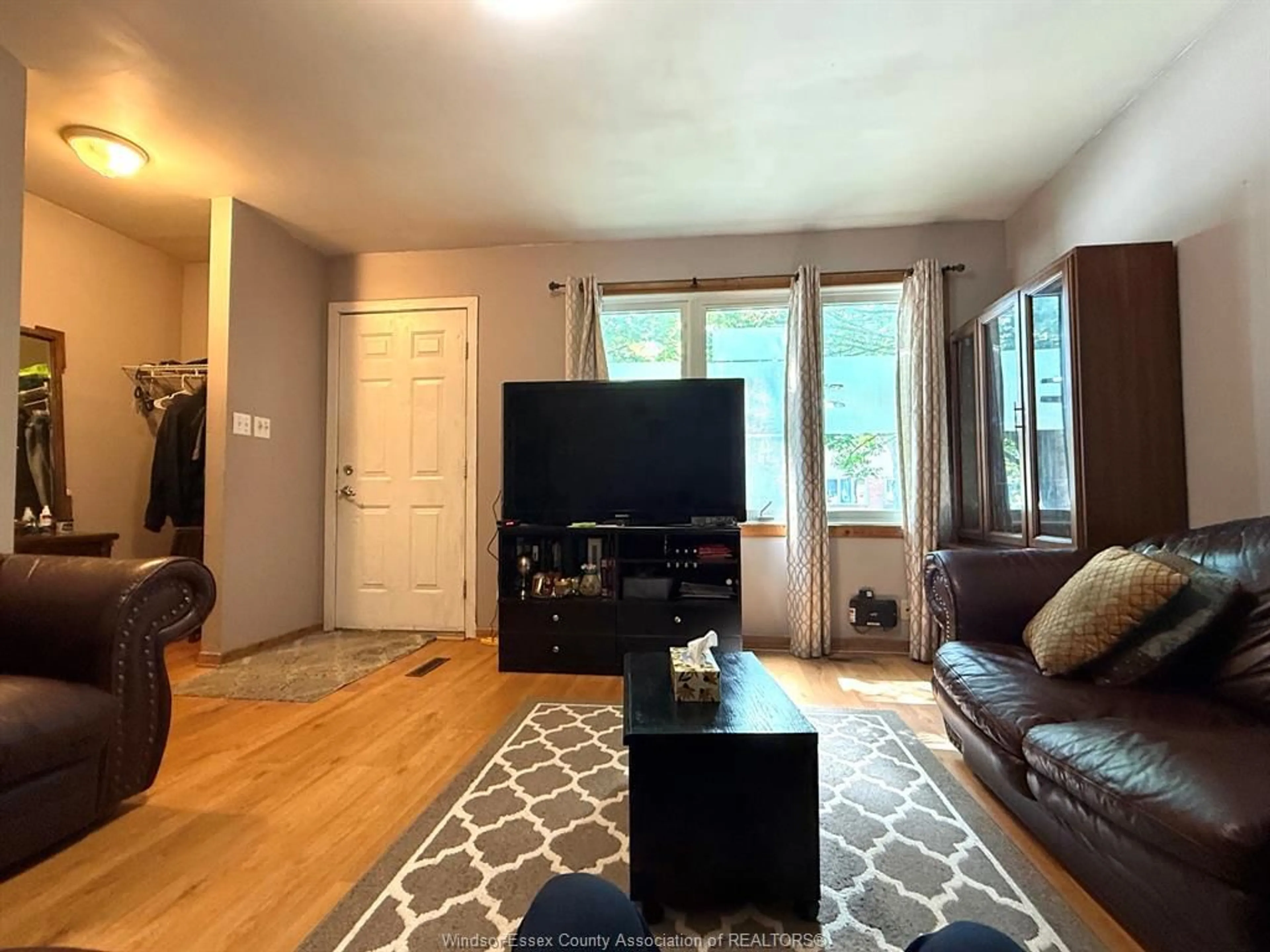 Living room with furniture, unknown for 1566 CURRY Ave, Windsor Ontario N9B 3P1