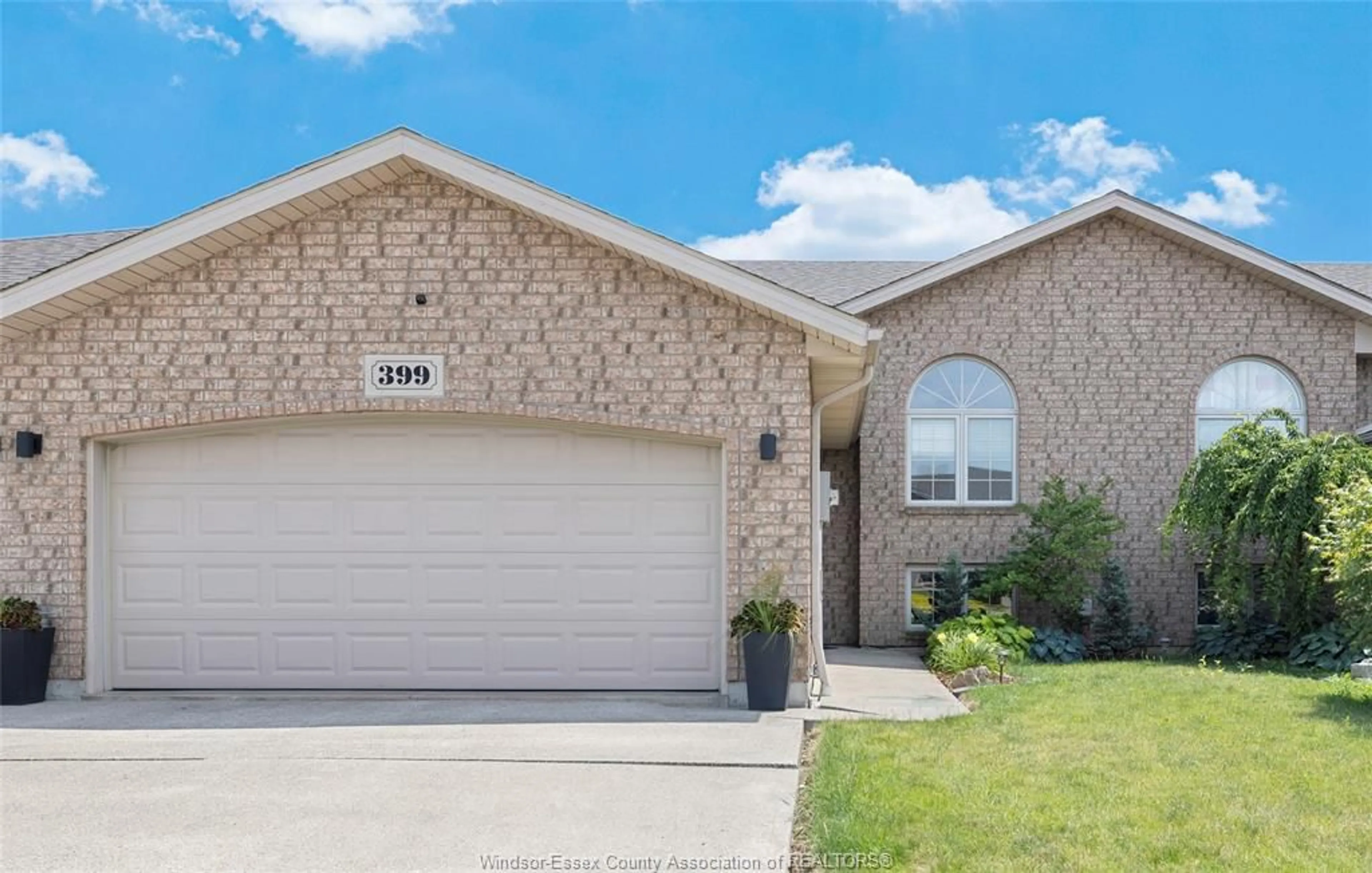 Home with vinyl exterior material, street for 399 ROSEWOOD Cres, Lakeshore Ontario N0R 1C0