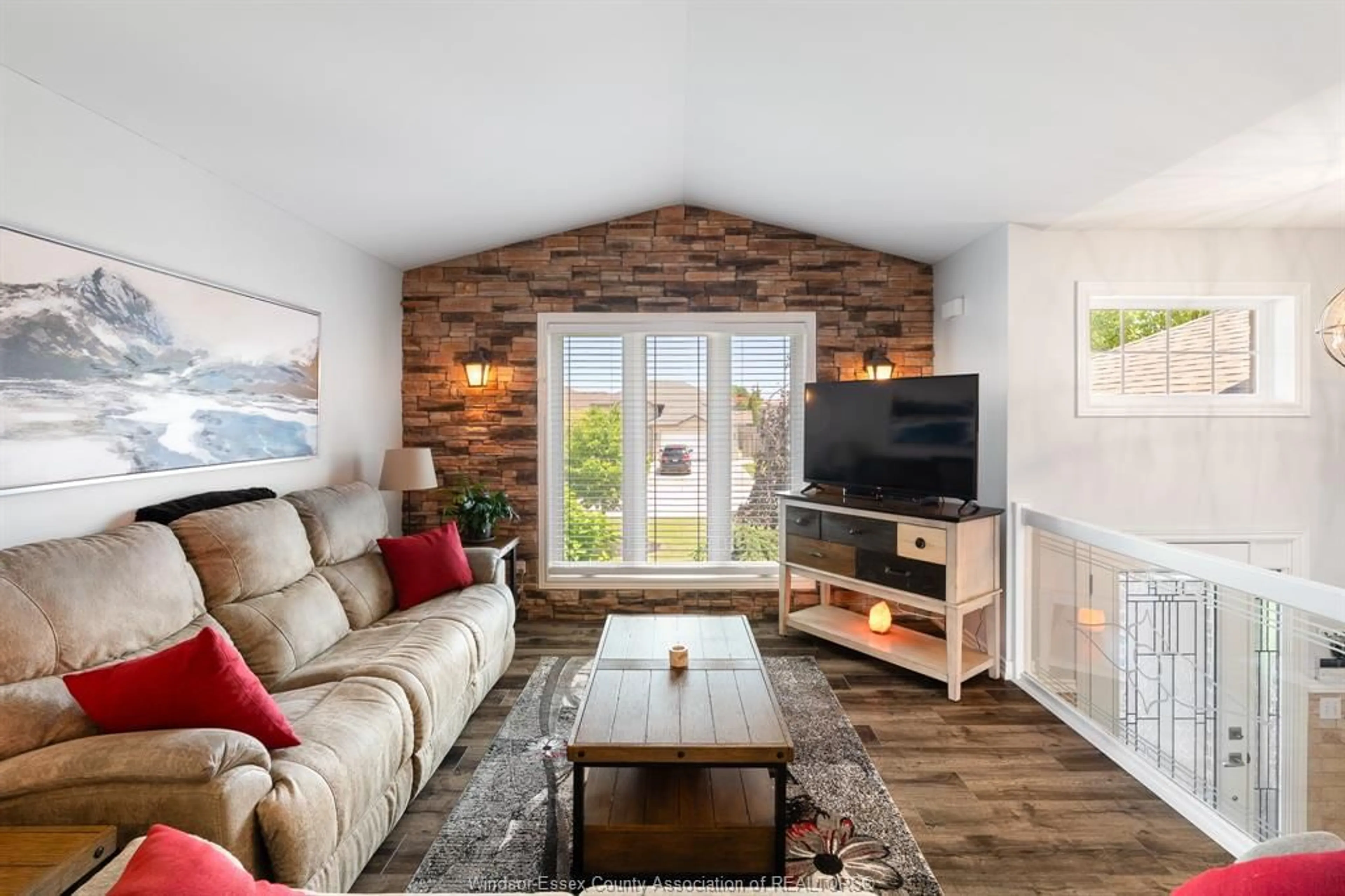 Living room with furniture, unknown for 1040 KING LOUIS STREET, Lakeshore Ontario N0R 1A0