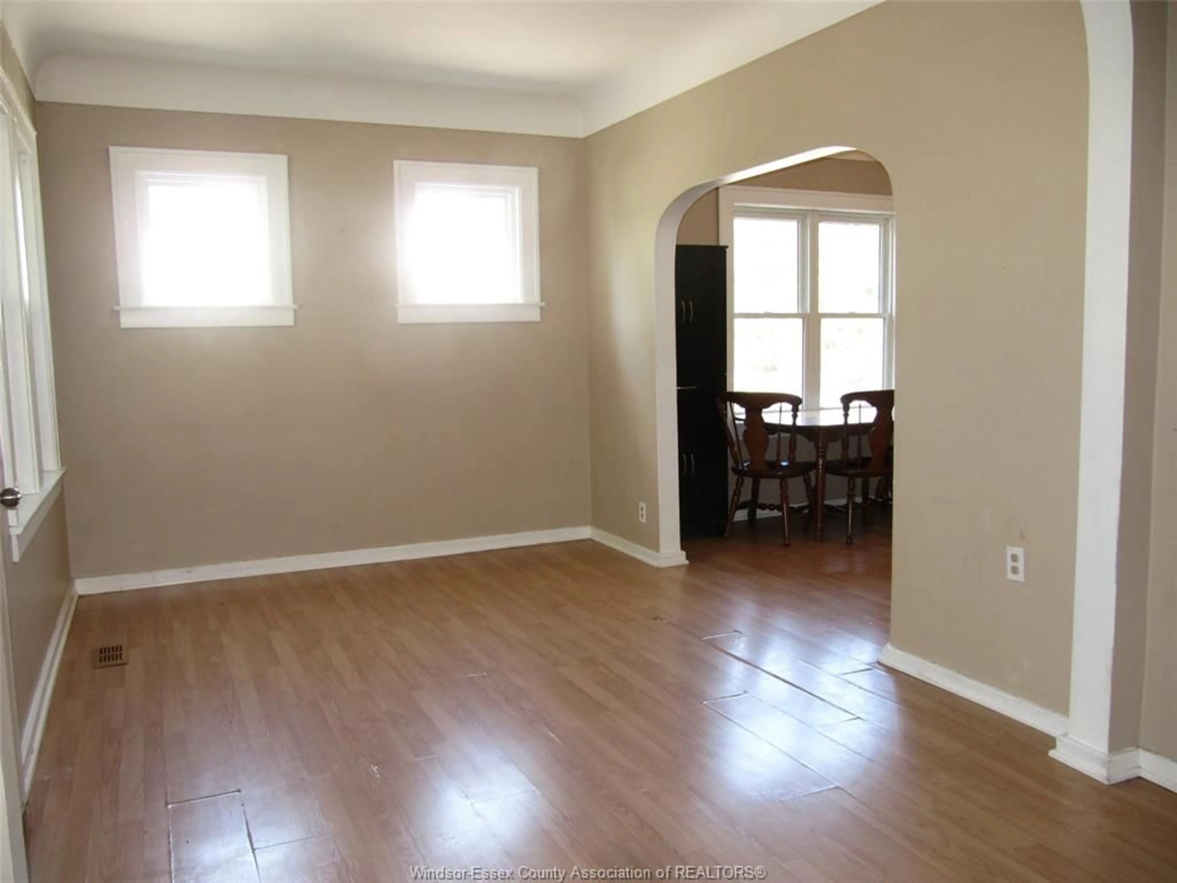 A pic of a room for 958 Edward, Windsor Ontario N8S 2Z8