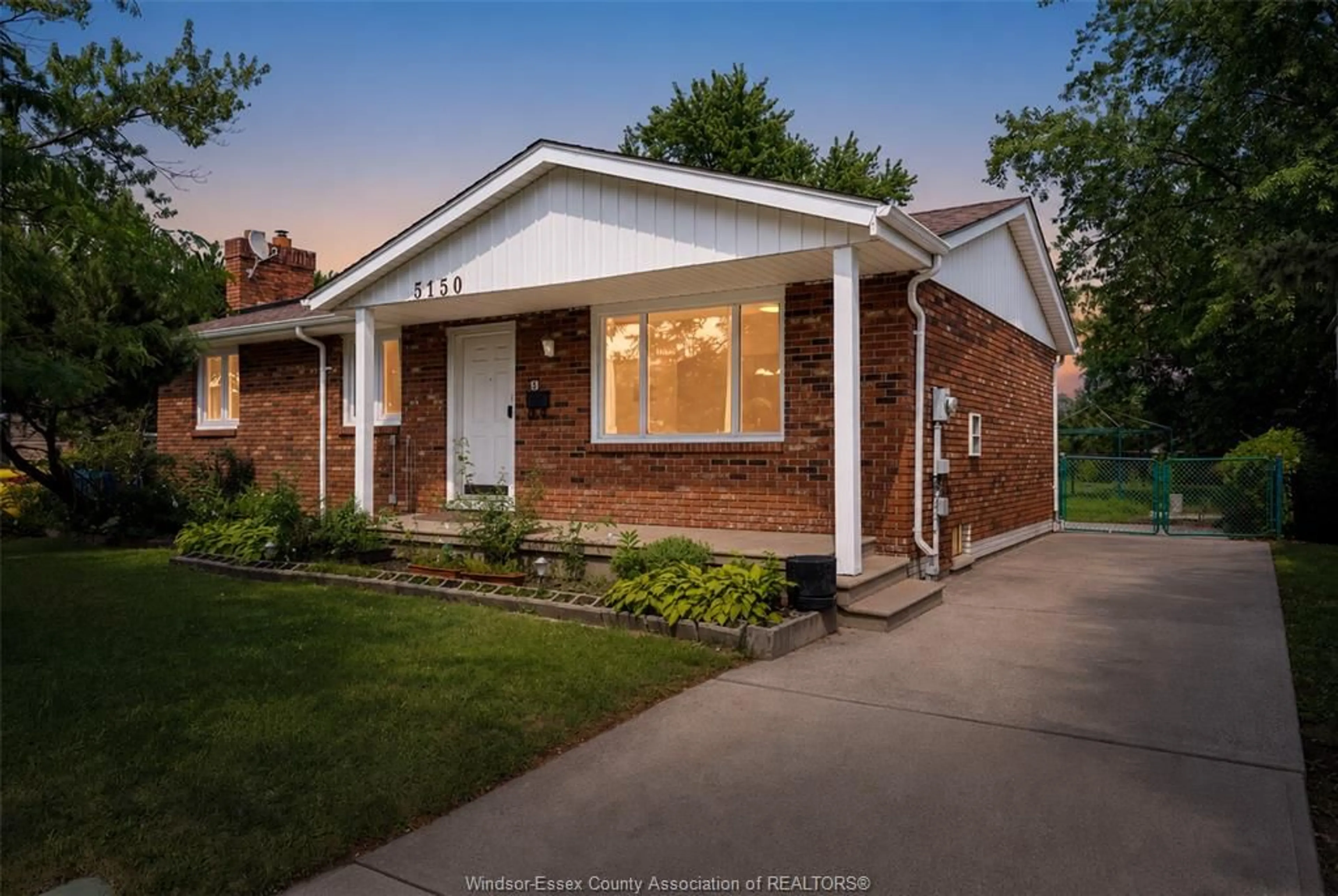 Home with brick exterior material, street for 3150 FOREST GLADE, Windsor Ontario N8R 1Z2