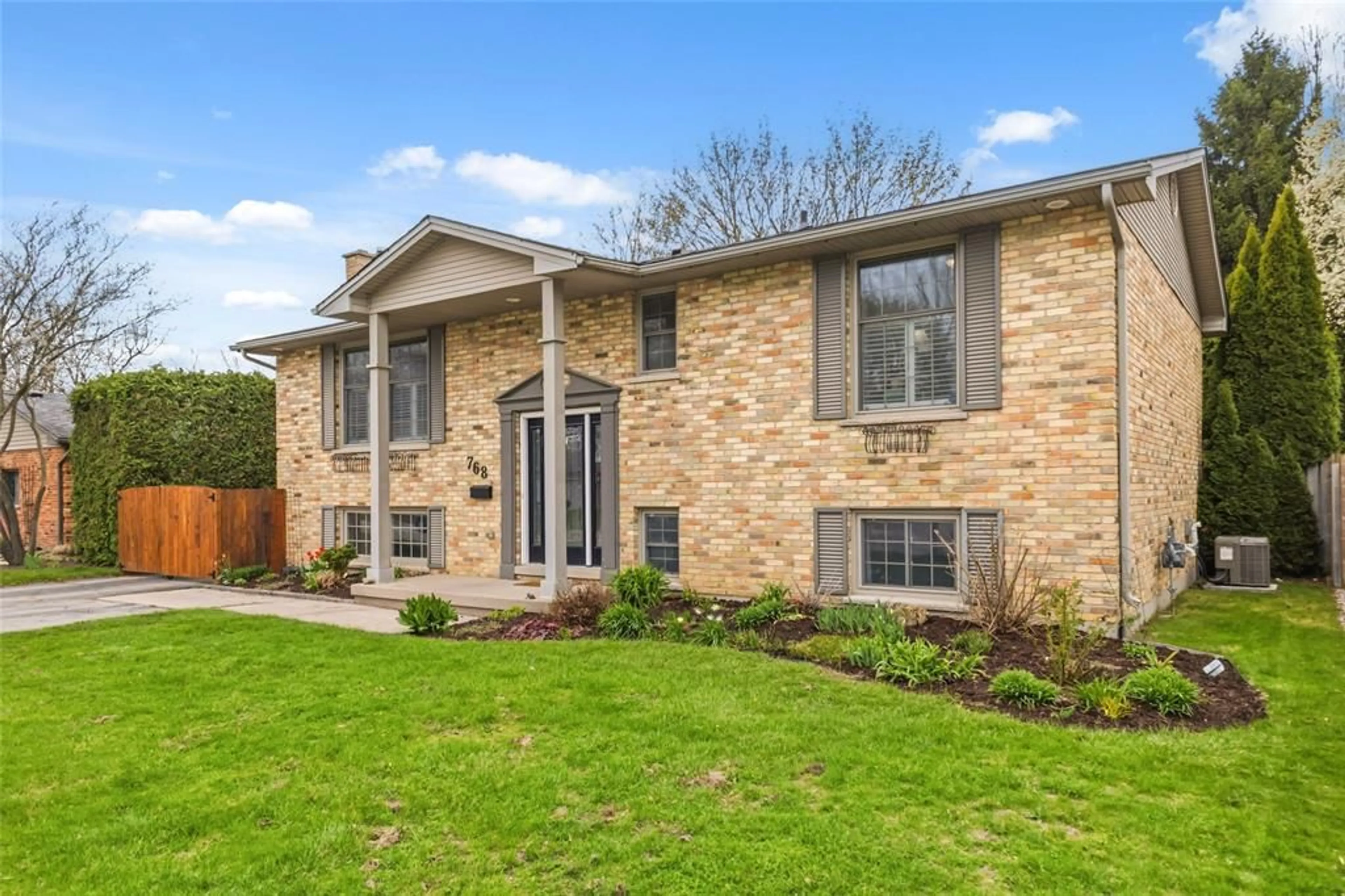 Home with brick exterior material, street for 768 Grenfell Dr, London Ontario N5X 2C7