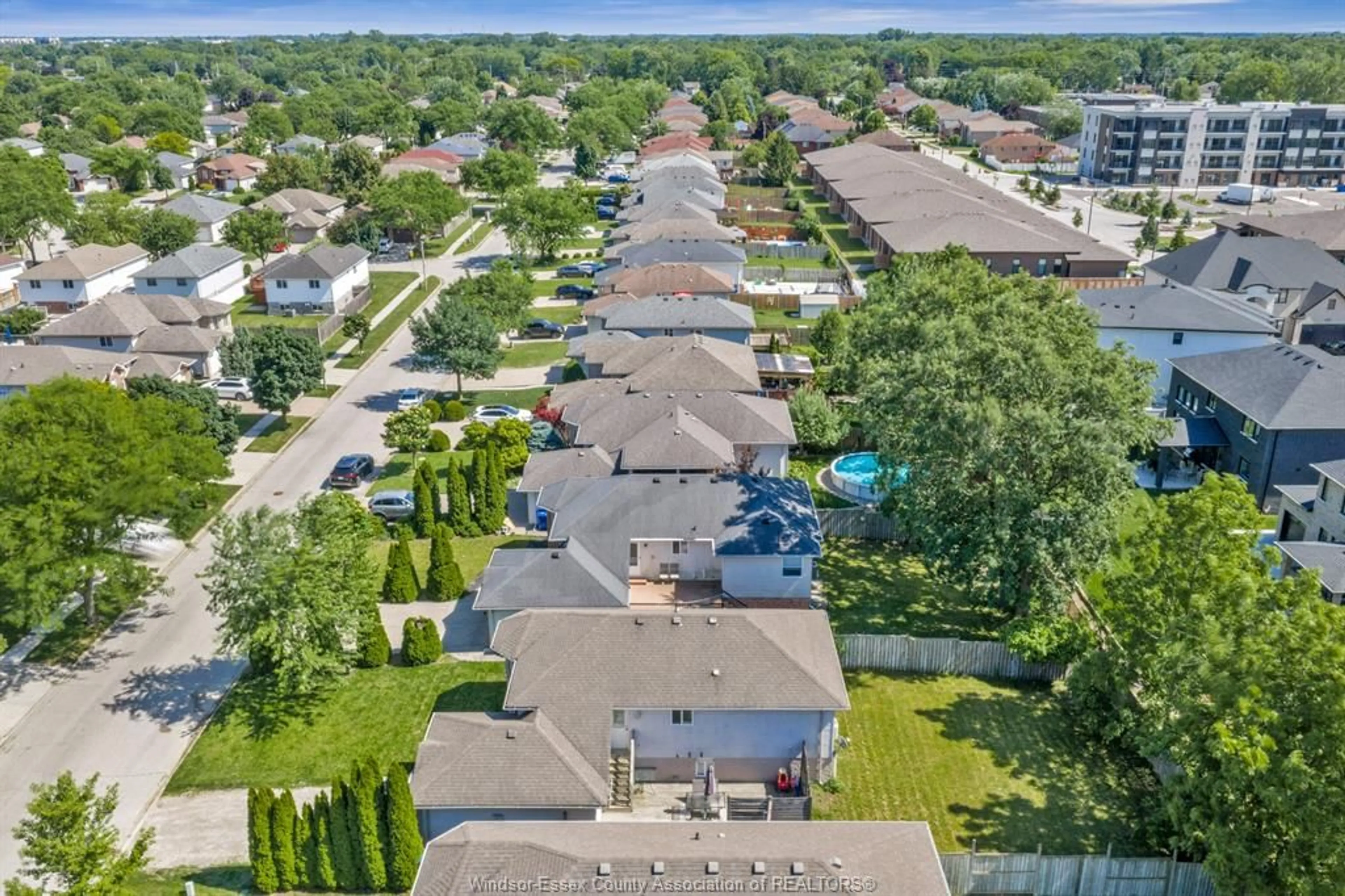 A pic from outside/outdoor area/front of a property/back of a property/a pic from drone, street for 3711 MAGUIRE, Windsor Ontario N9E 4V3