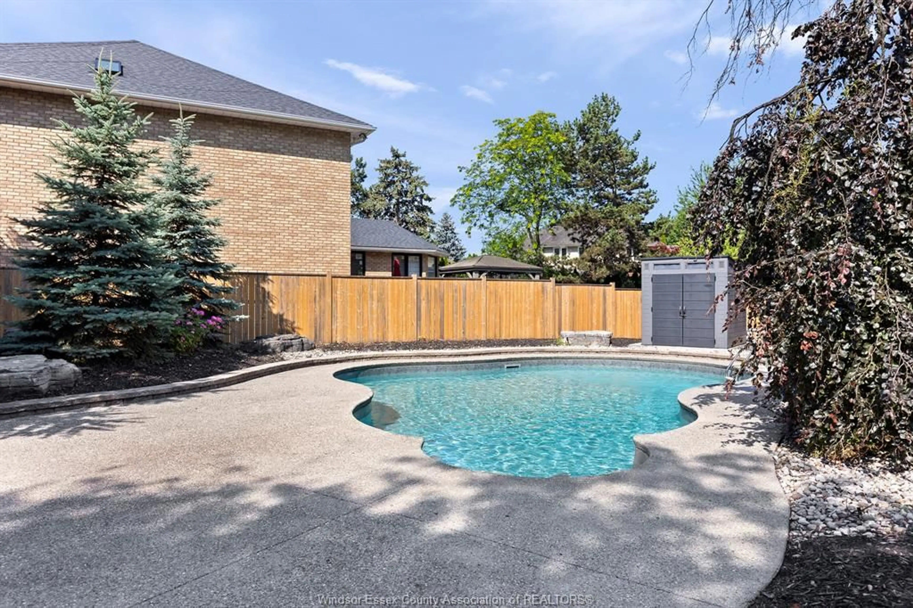 Pool for 15 Fasan Cres, Tecumseh Ontario N8N 4L1