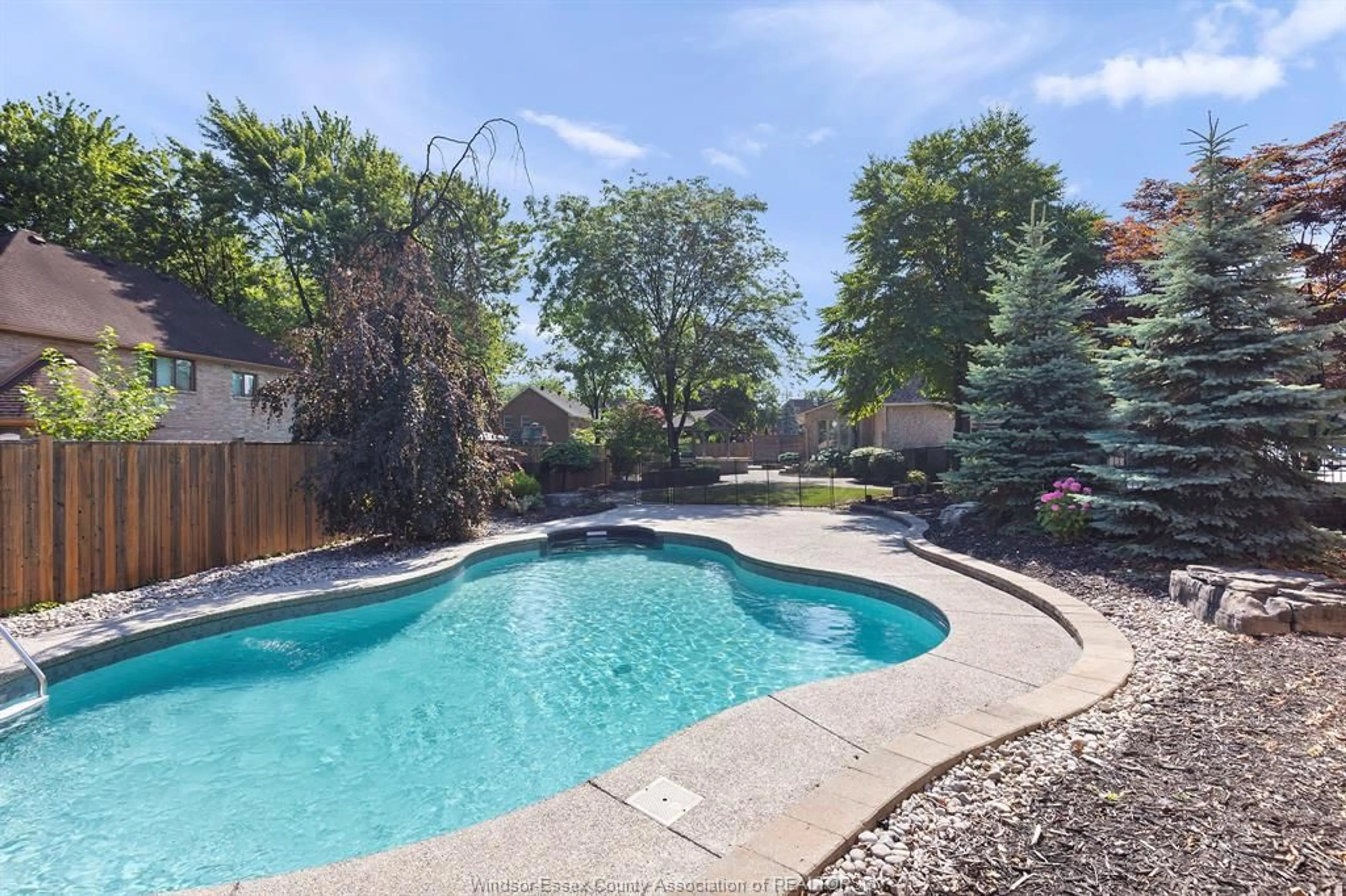 Pool for 15 Fasan Cres, Tecumseh Ontario N8N 4L1
