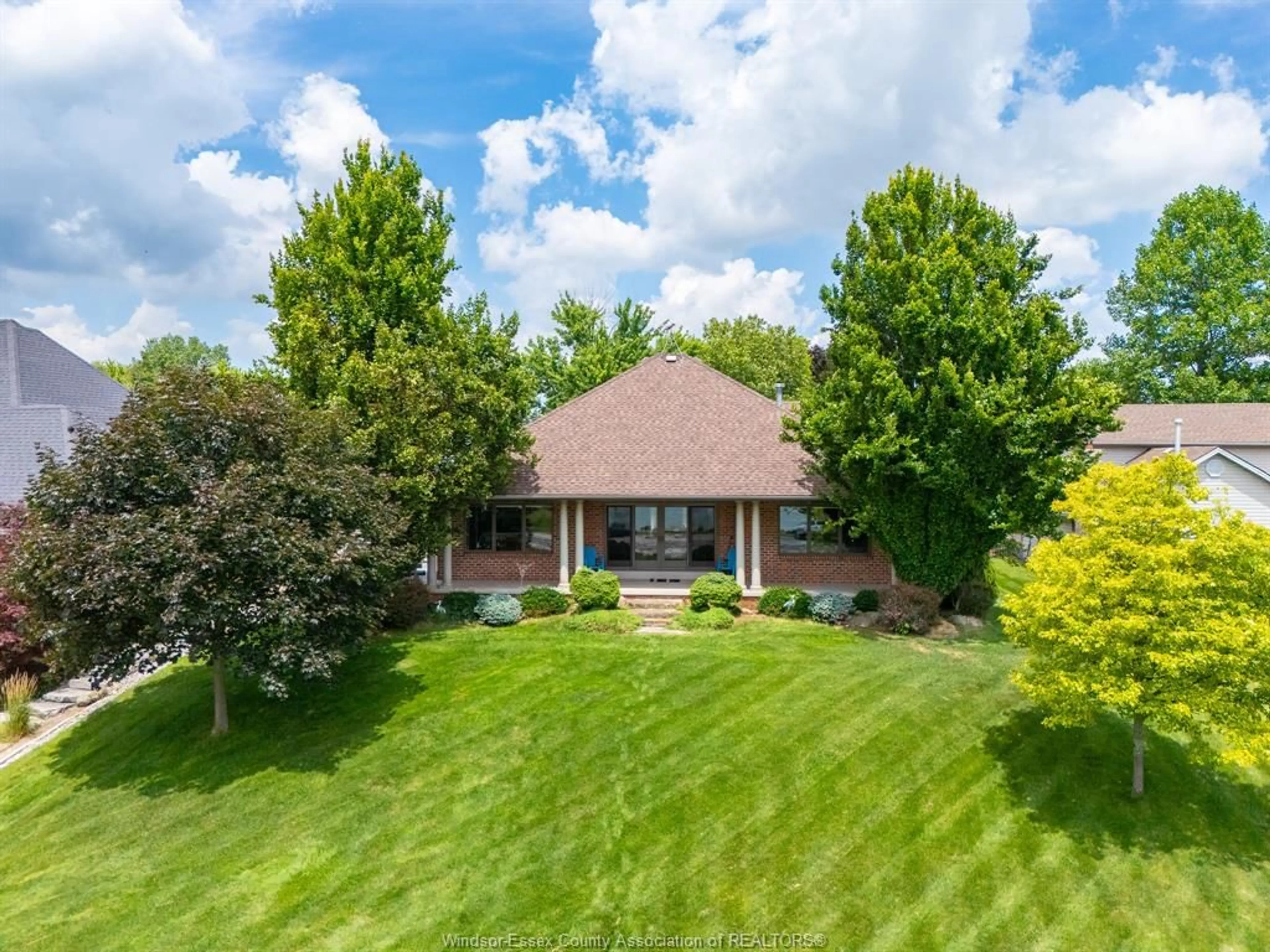 A pic from outside/outdoor area/front of a property/back of a property/a pic from drone, unknown for 501 LAKE DRIVE, Kingsville Ontario N9Y 3S6