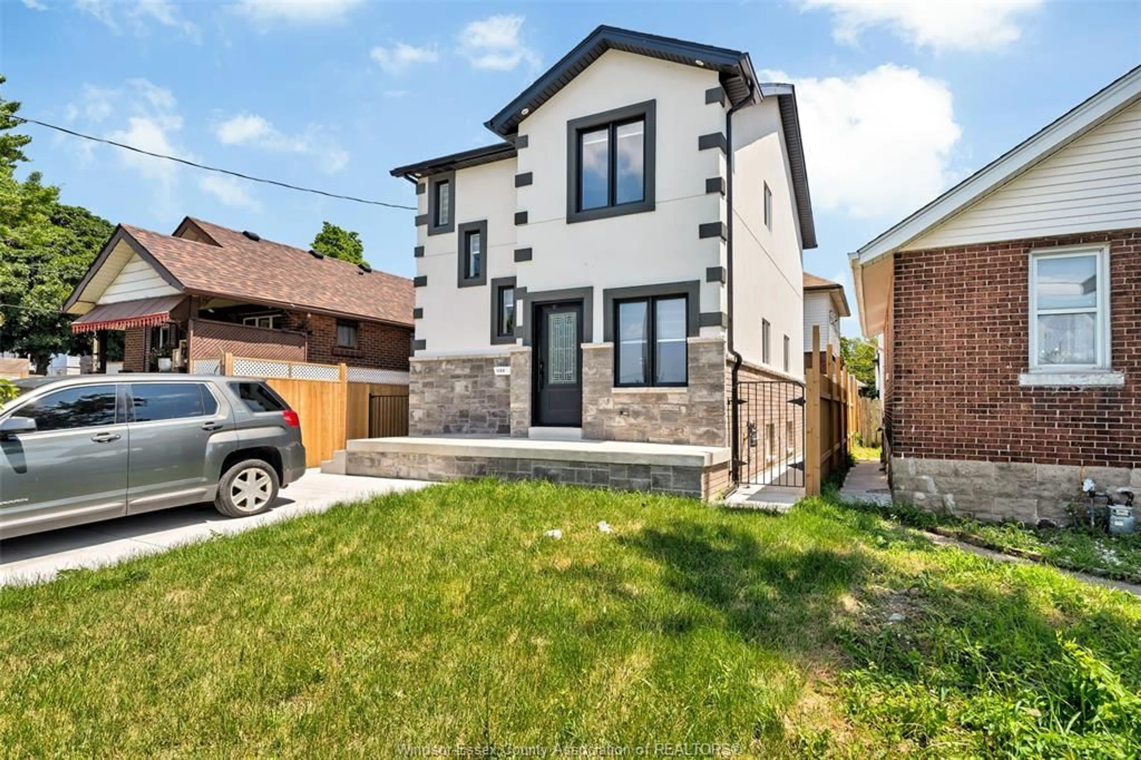 Home with brick exterior material, street for 1156 WELLINGTON, Windsor Ontario N9A 5K1