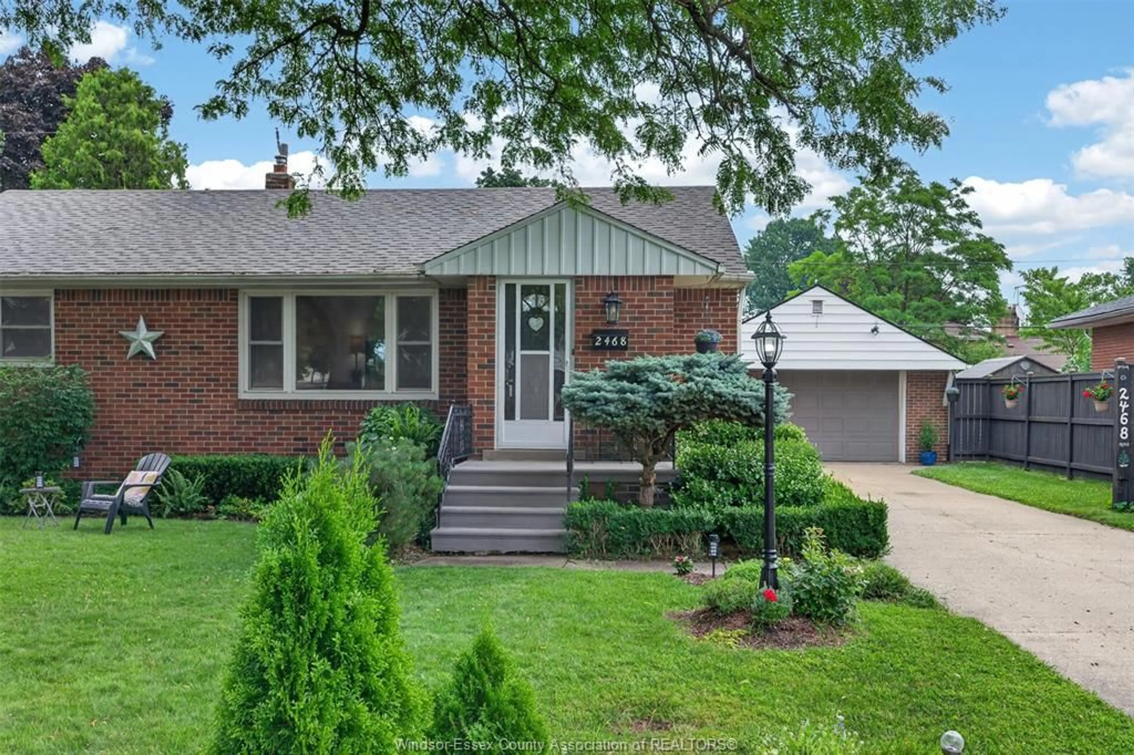 Home with brick exterior material, street for 2468 Mark, Windsor Ontario N9E 2W3