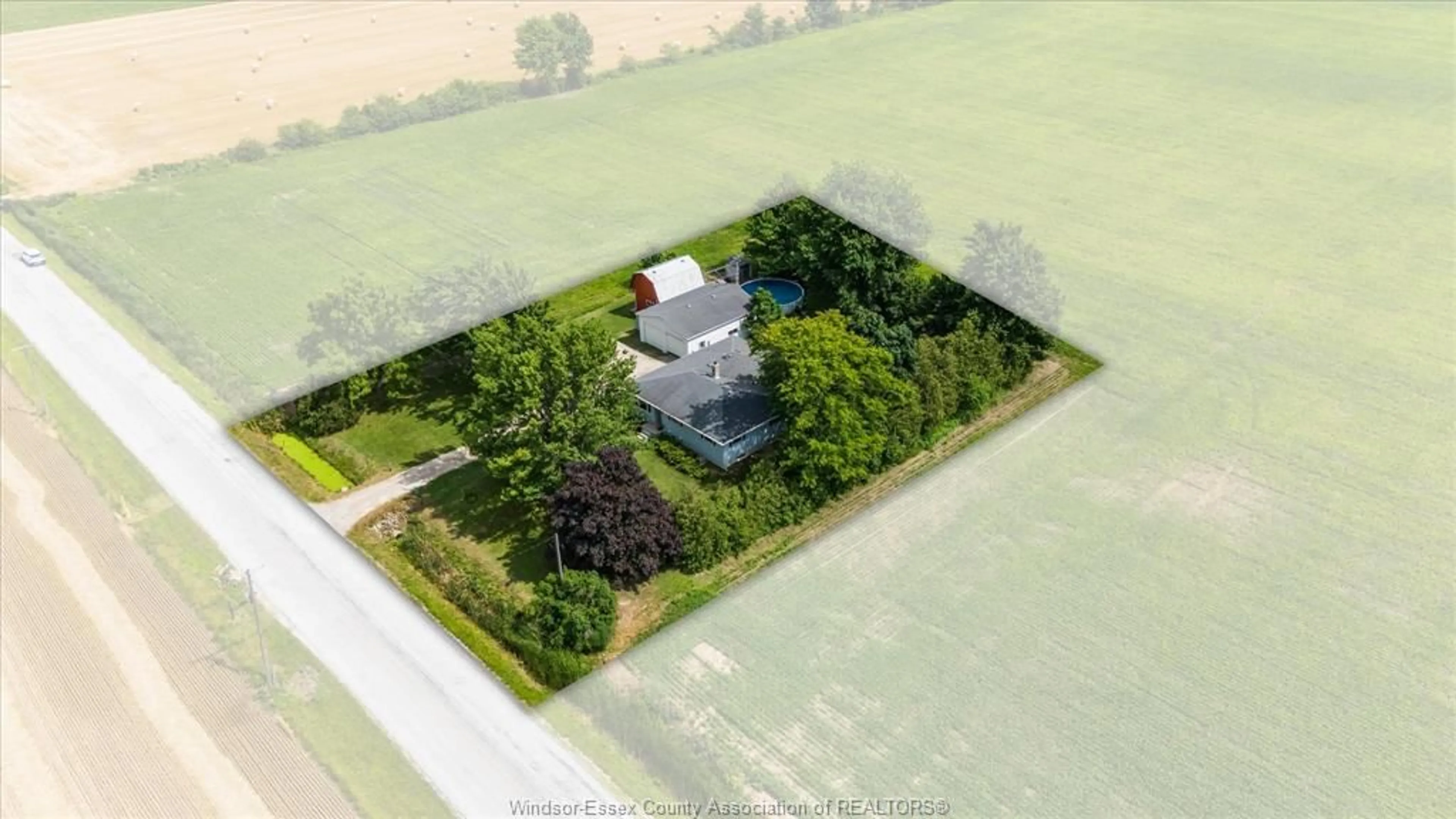 A pic from outside/outdoor area/front of a property/back of a property/a pic from drone, building for 94 Road 11, Gosfield North Ontario N0R 1V0