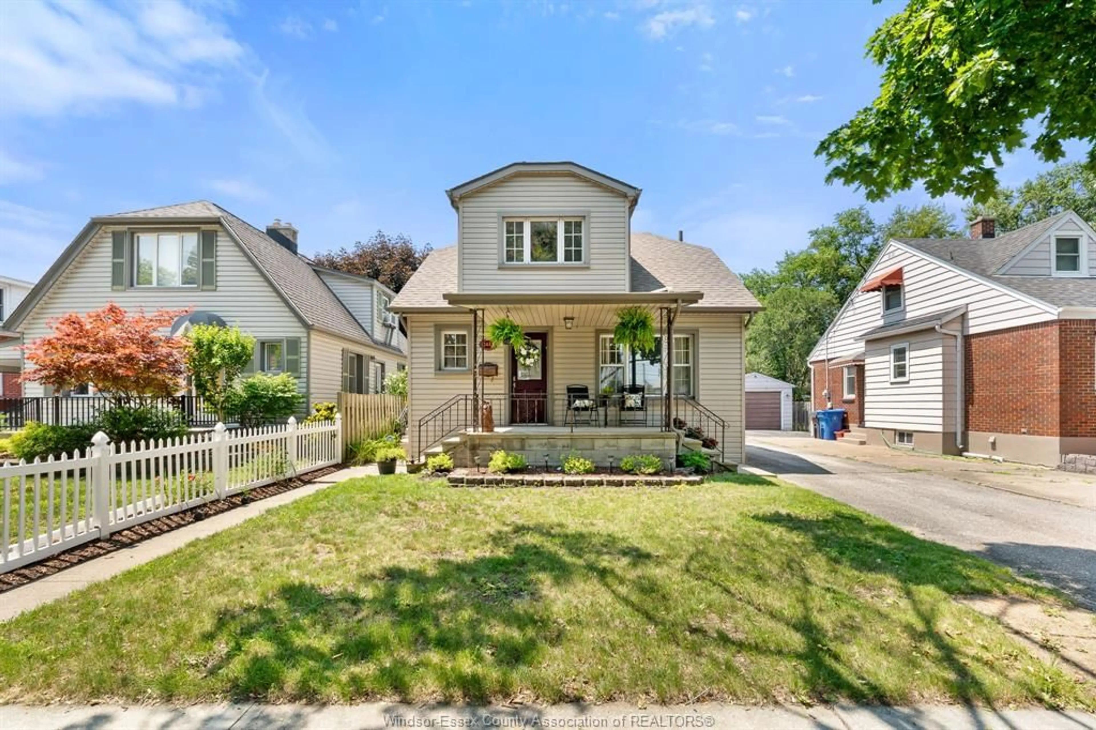 Unknown for 2443 TURNER Rd, Windsor Ontario N8W 3K9