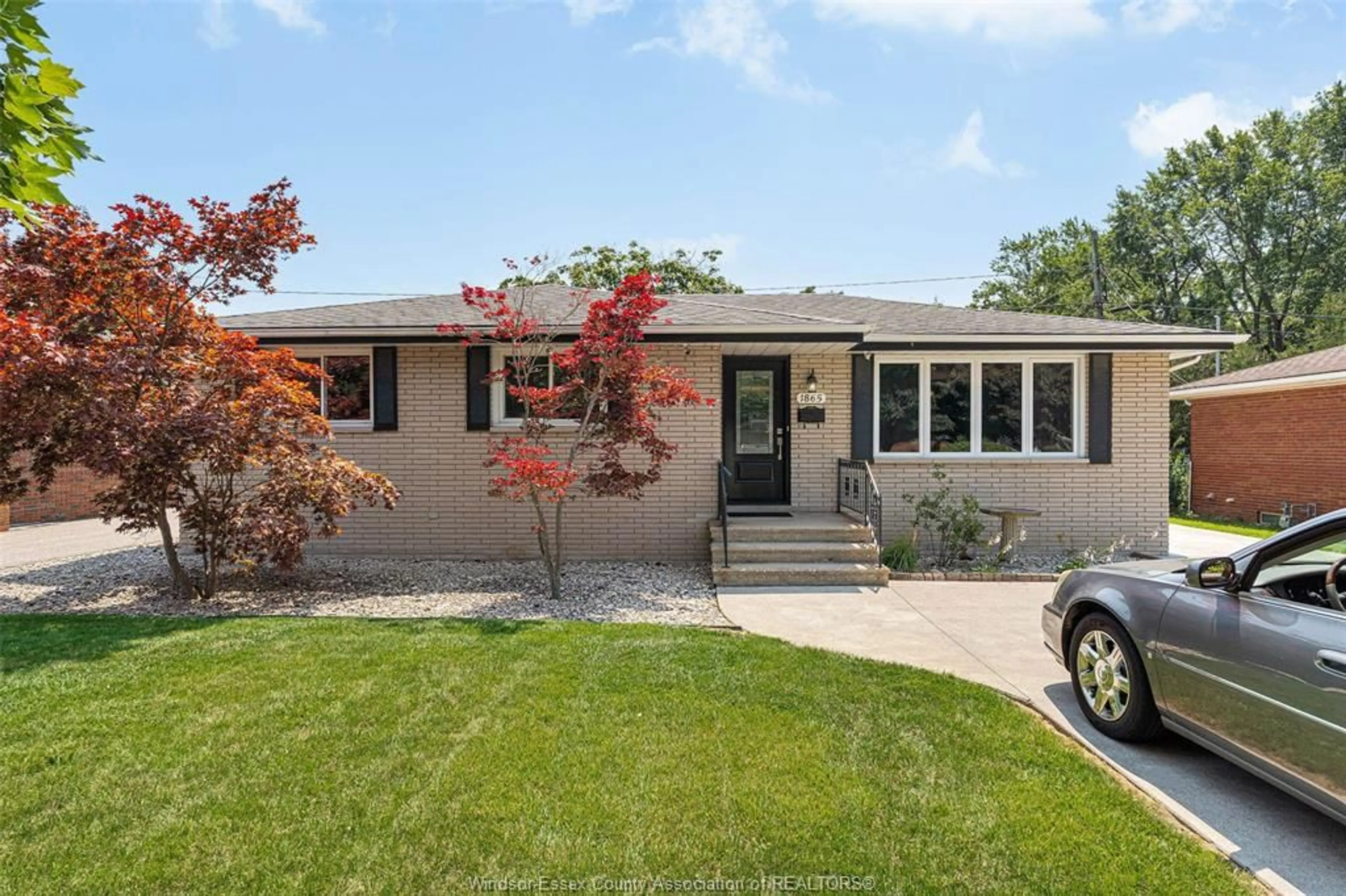 Home with vinyl exterior material, street for 1865 Todd Lane, LaSalle Ontario N9H 1J6