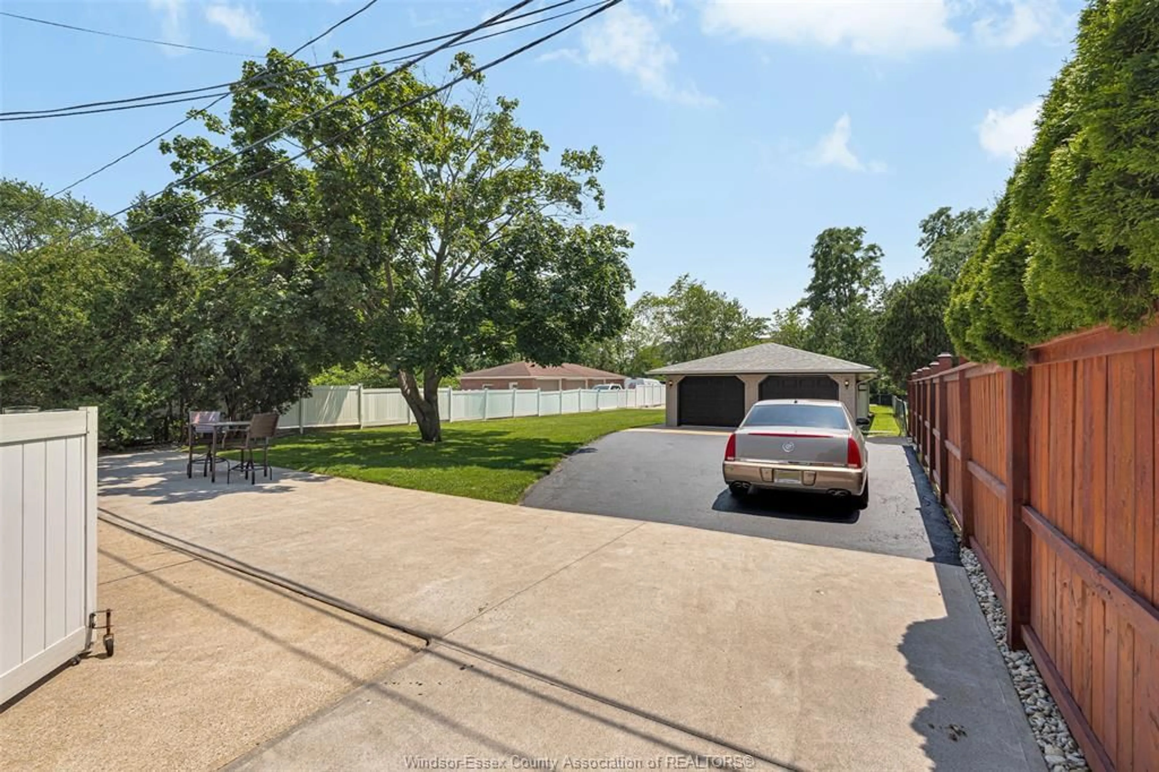 A pic from outside/outdoor area/front of a property/back of a property/a pic from drone, street for 1865 Todd Lane, LaSalle Ontario N9H 1J6