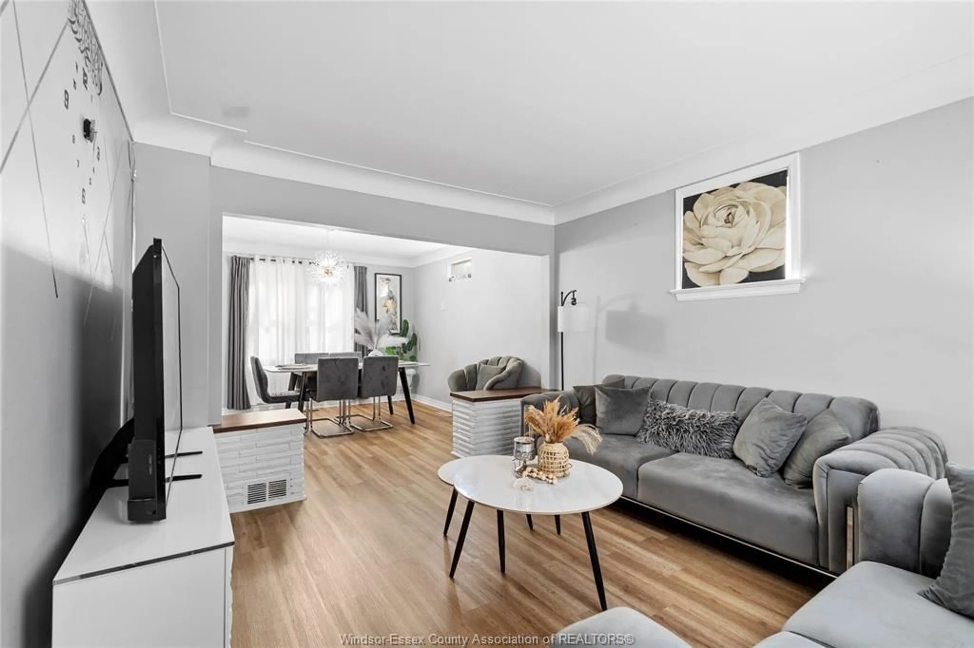Living room with furniture, unknown for 2367 MEIGHEN, Windsor Ontario N8W 4B8