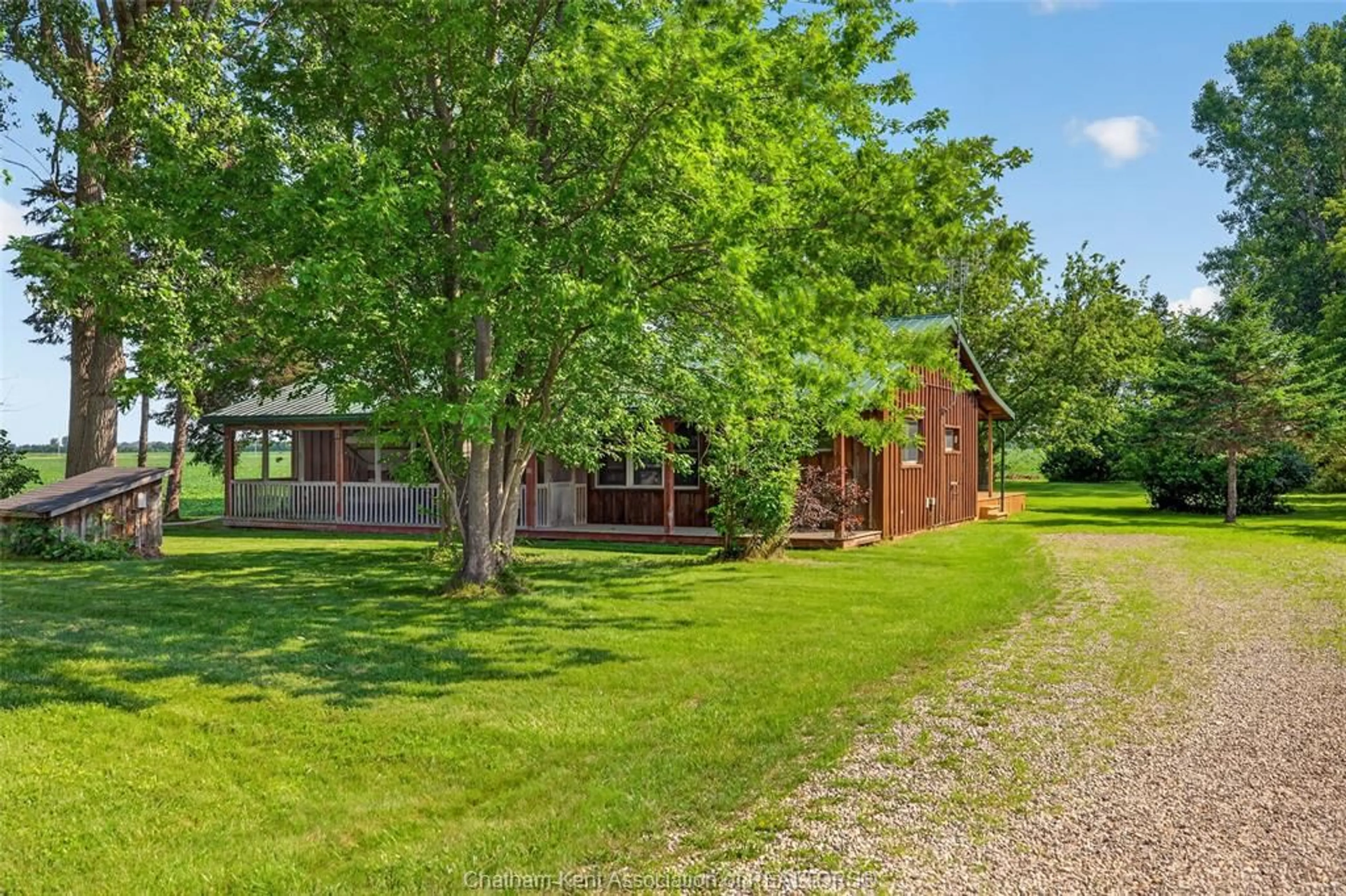 A pic from outside/outdoor area/front of a property/back of a property/a pic from drone, unknown for 20847 Victoria Rd, Ridgetown Ontario N0P 2C0