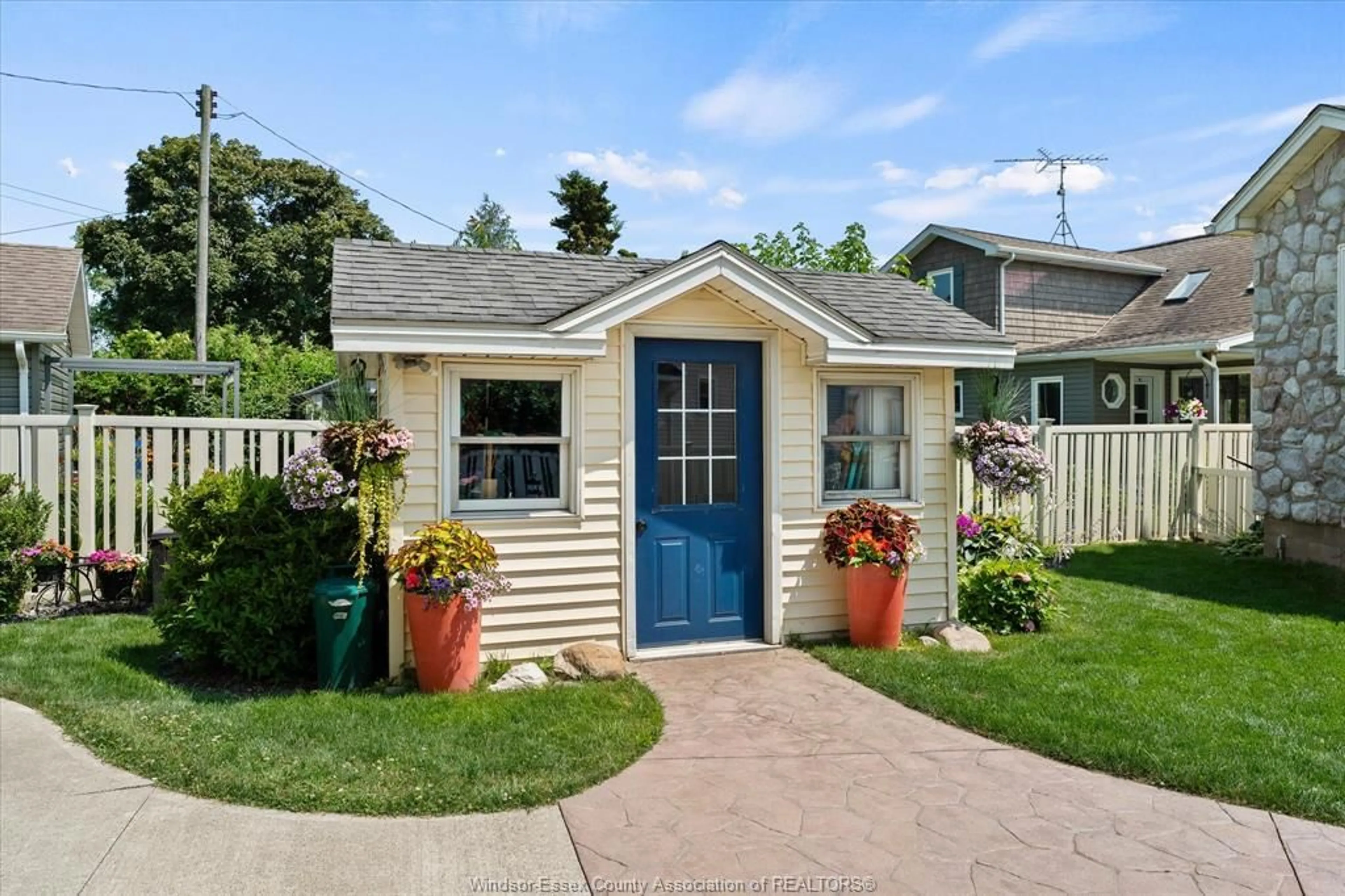 Shed for 433 LAKECREST BEACH Bourne, Harrow Ontario N0R 1G0