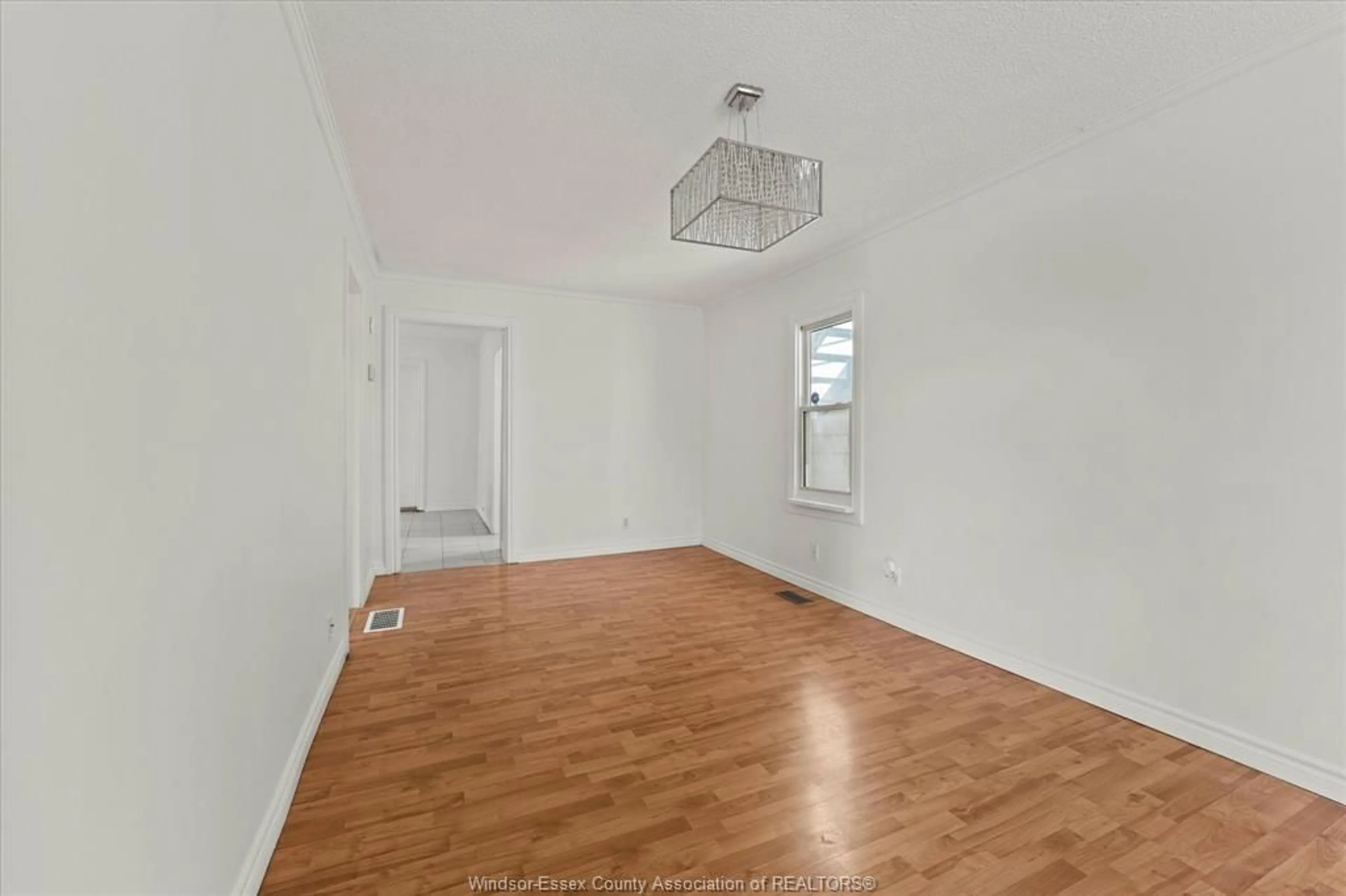 A pic of a room for 1217 Henry Ford Centre, Windsor Ontario N8Y 2T7