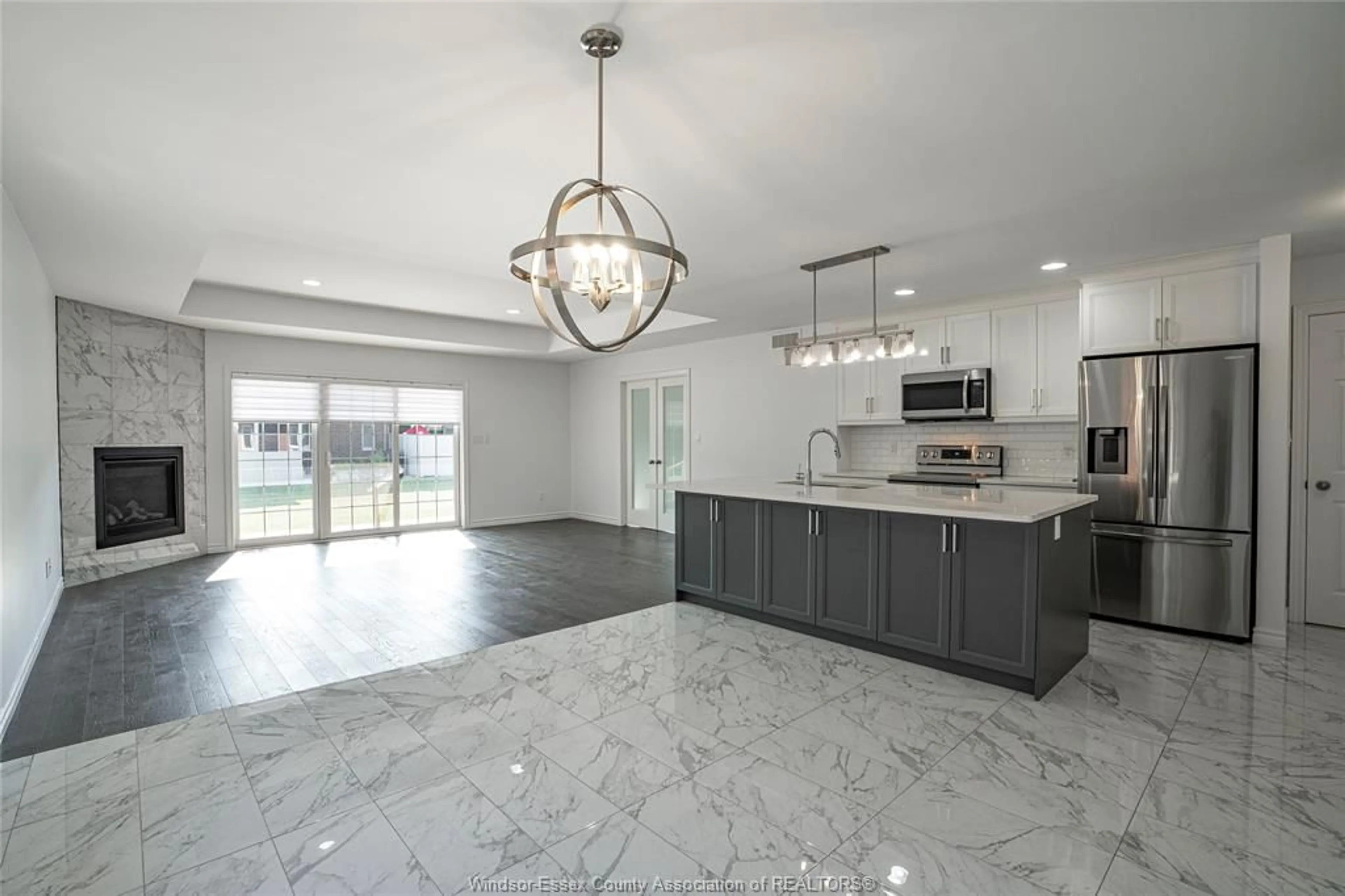 Open concept kitchen, ceramic/tile floor for 1151 PEABOY Ave, Windsor Ontario N8P 0C2