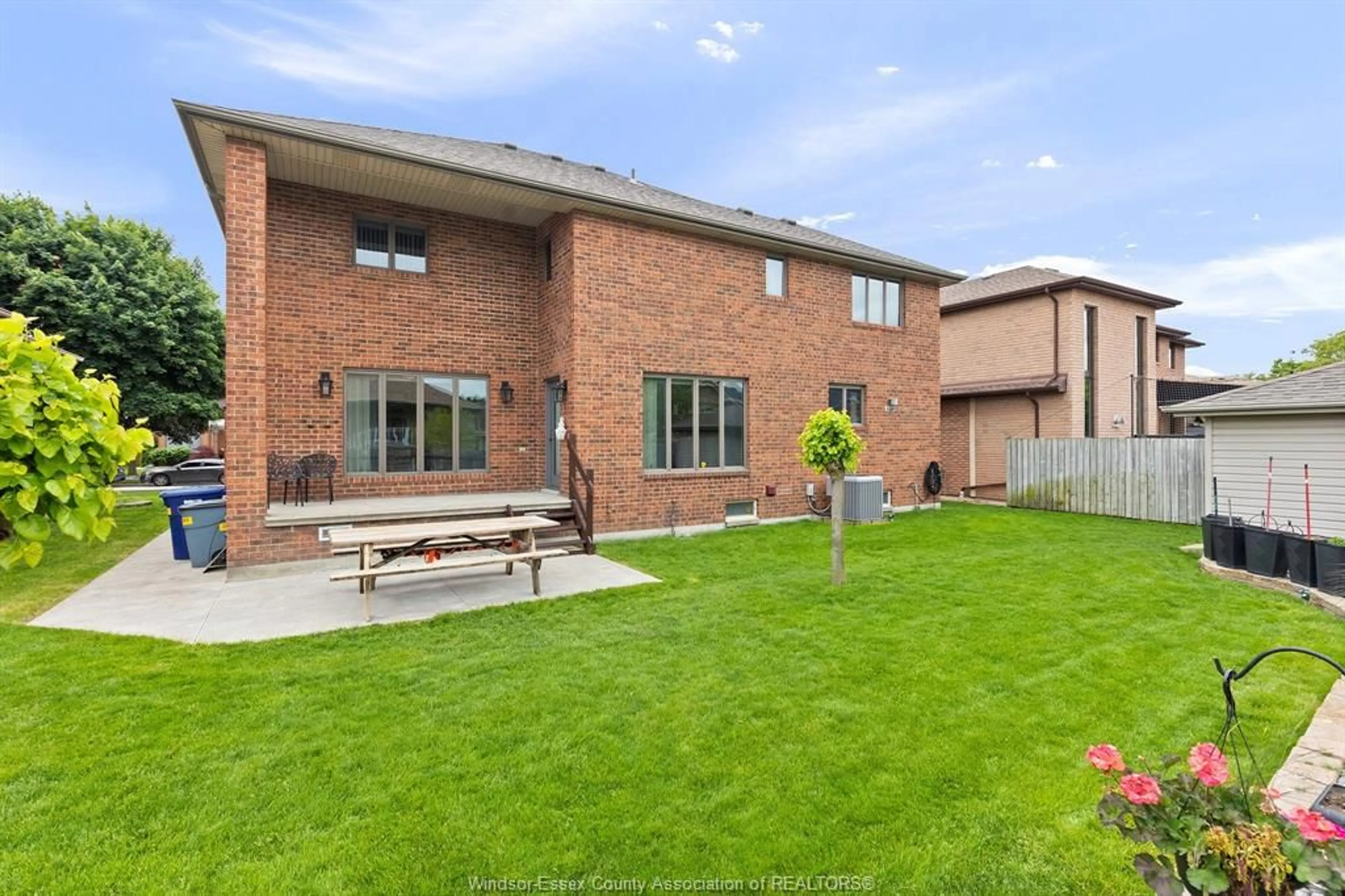 Home with brick exterior material, unknown for 2648 FLEMING, Windsor Ontario N9E 4P1