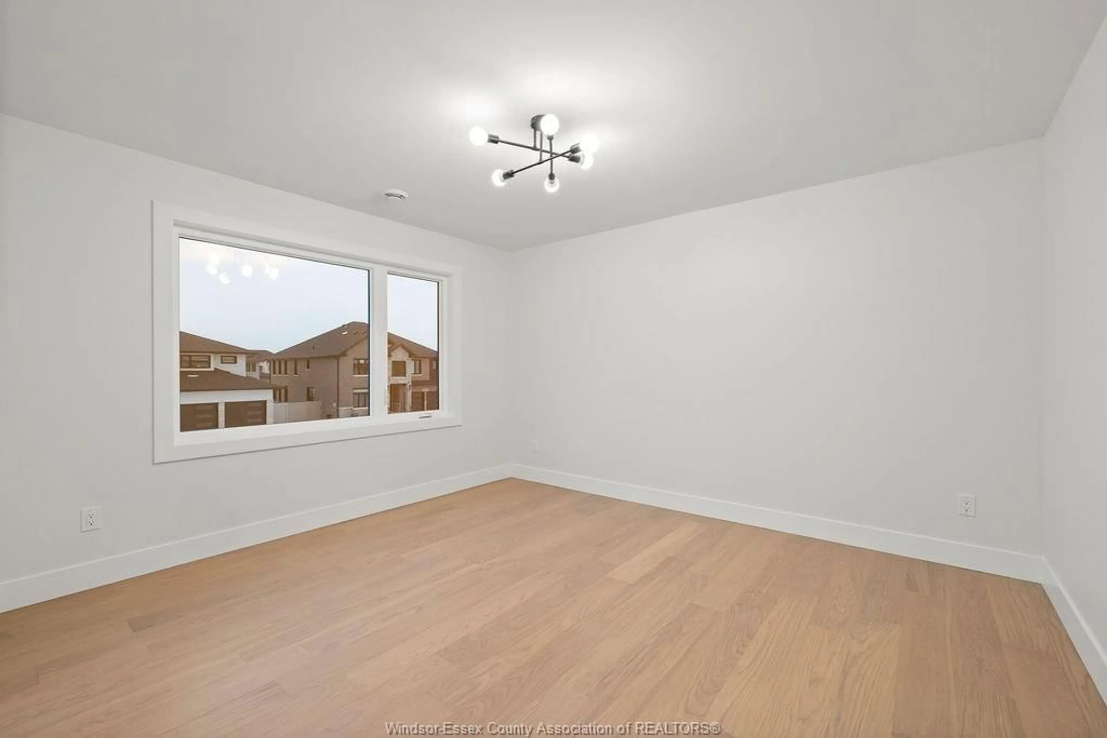 A pic of a room for 186 WHELAN Ave, Amherstburg Ontario N9V 0A9