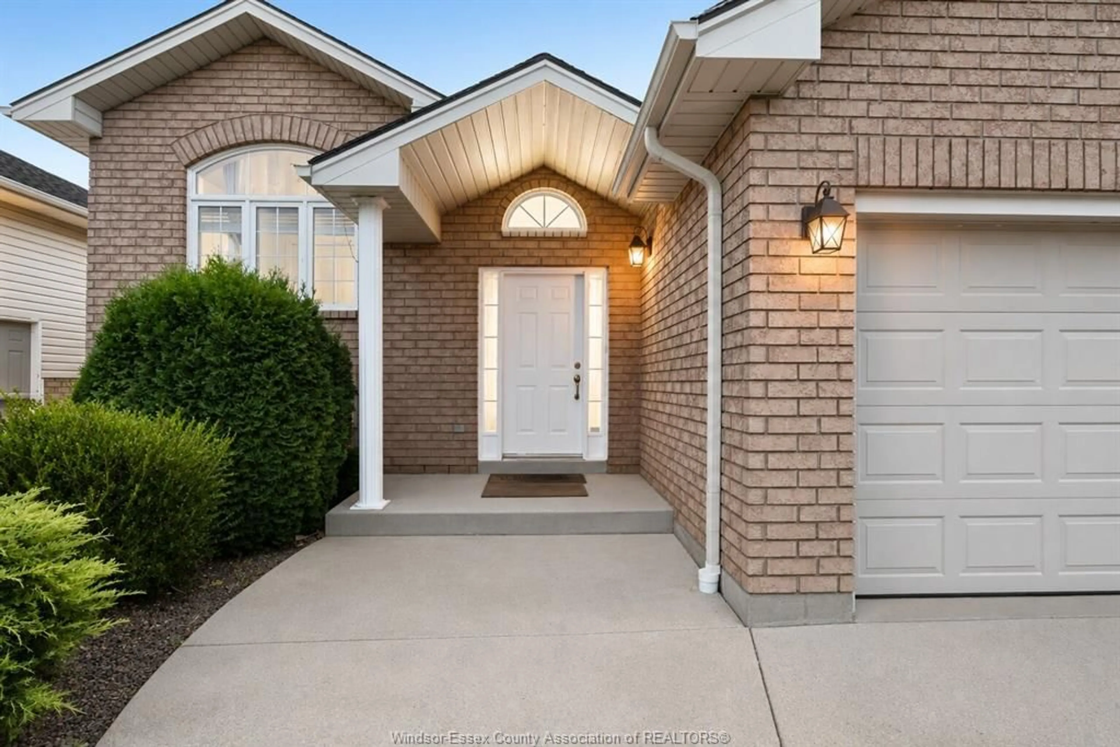 Home with brick exterior material, street for 1039 CLOVER, Windsor Ontario N8P 1V8