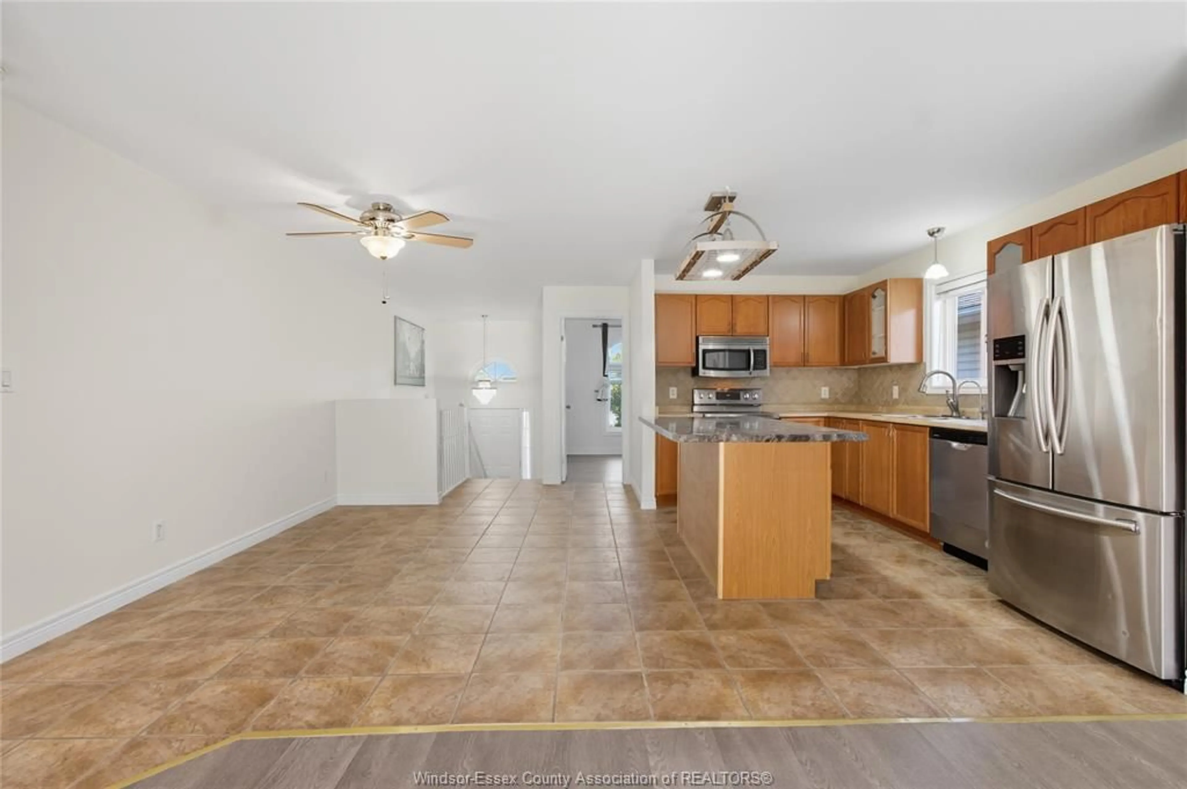 Open concept kitchen, ceramic/tile floor for 1039 CLOVER, Windsor Ontario N8P 1V8