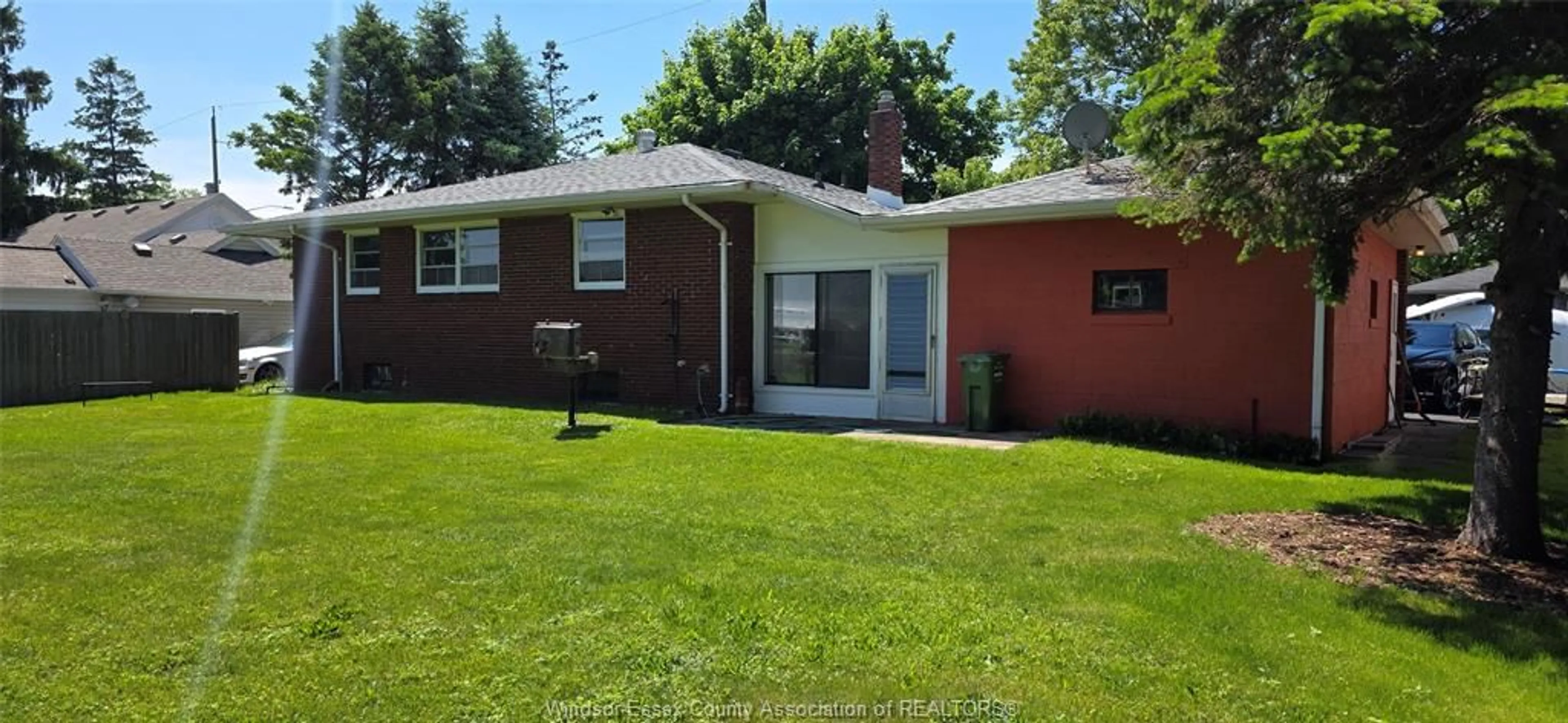 Home with brick exterior material, street for 113 VICTORY, LaSalle Ontario N9J 1V5