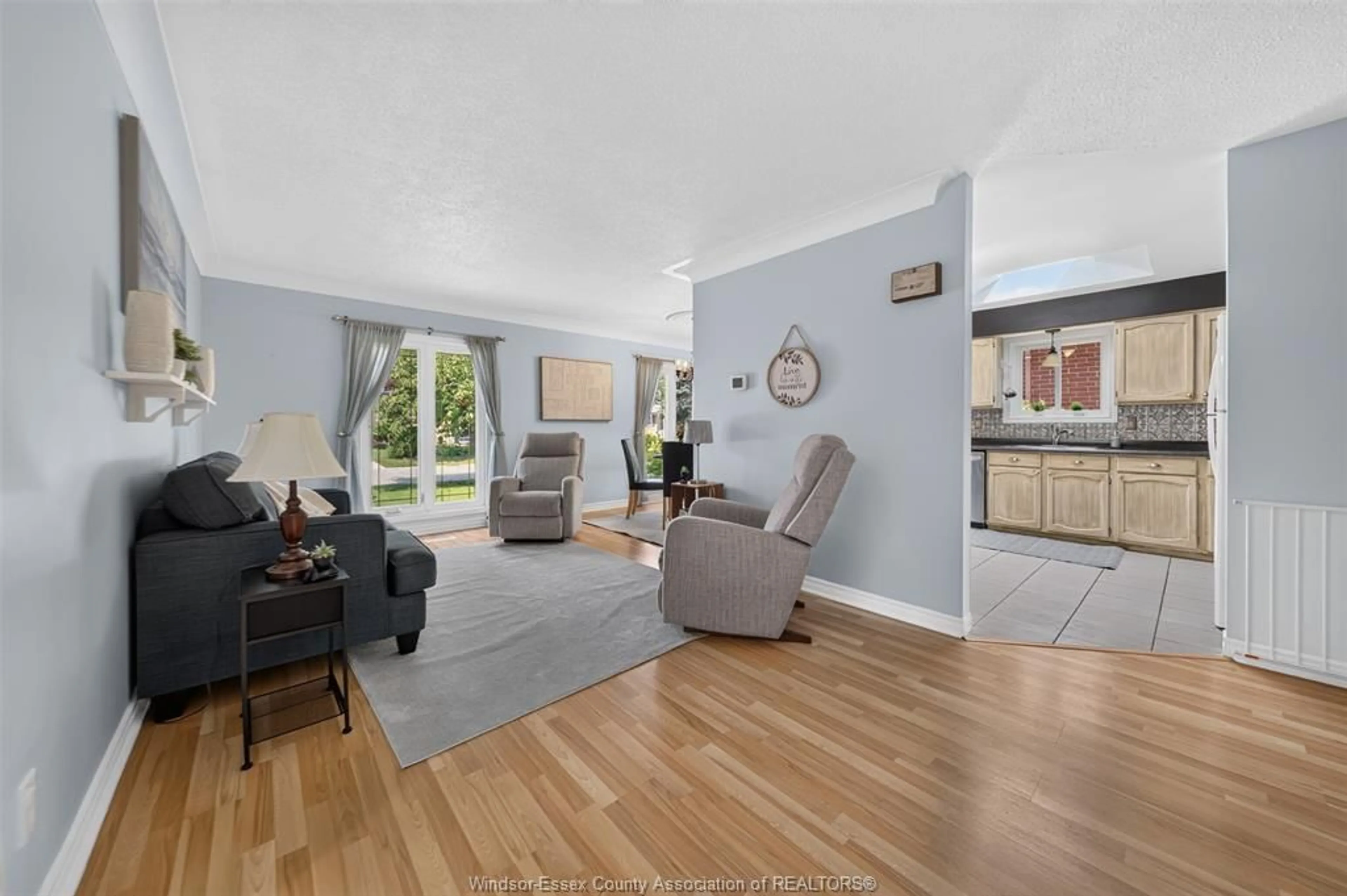 Living room with furniture, unknown for 5 WHITEWOOD, Cottam Ontario N0R 1B0
