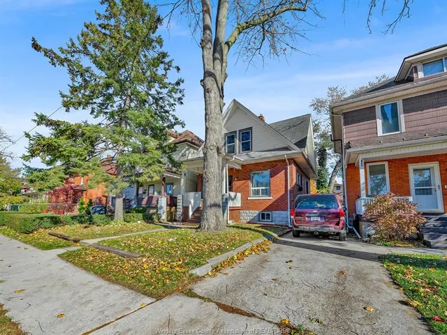 894 DOUGALL, Windsor 3