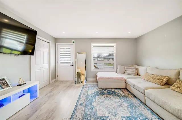 177 OWENWOOD, Kingsville 5