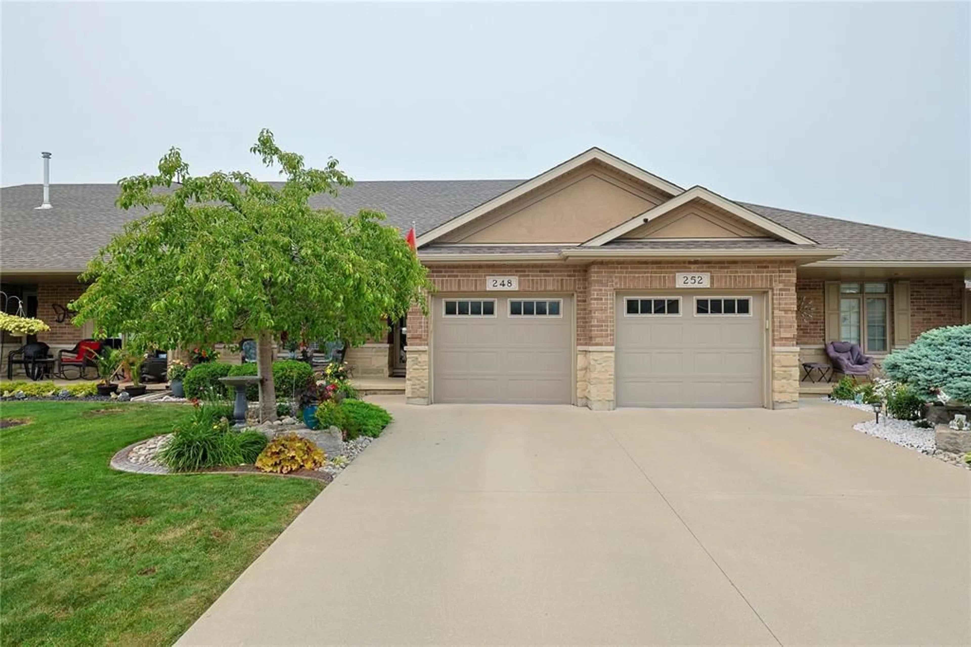 Unknown for 248 BENTLEY Crt, Sarnia Ontario N7S 0E1