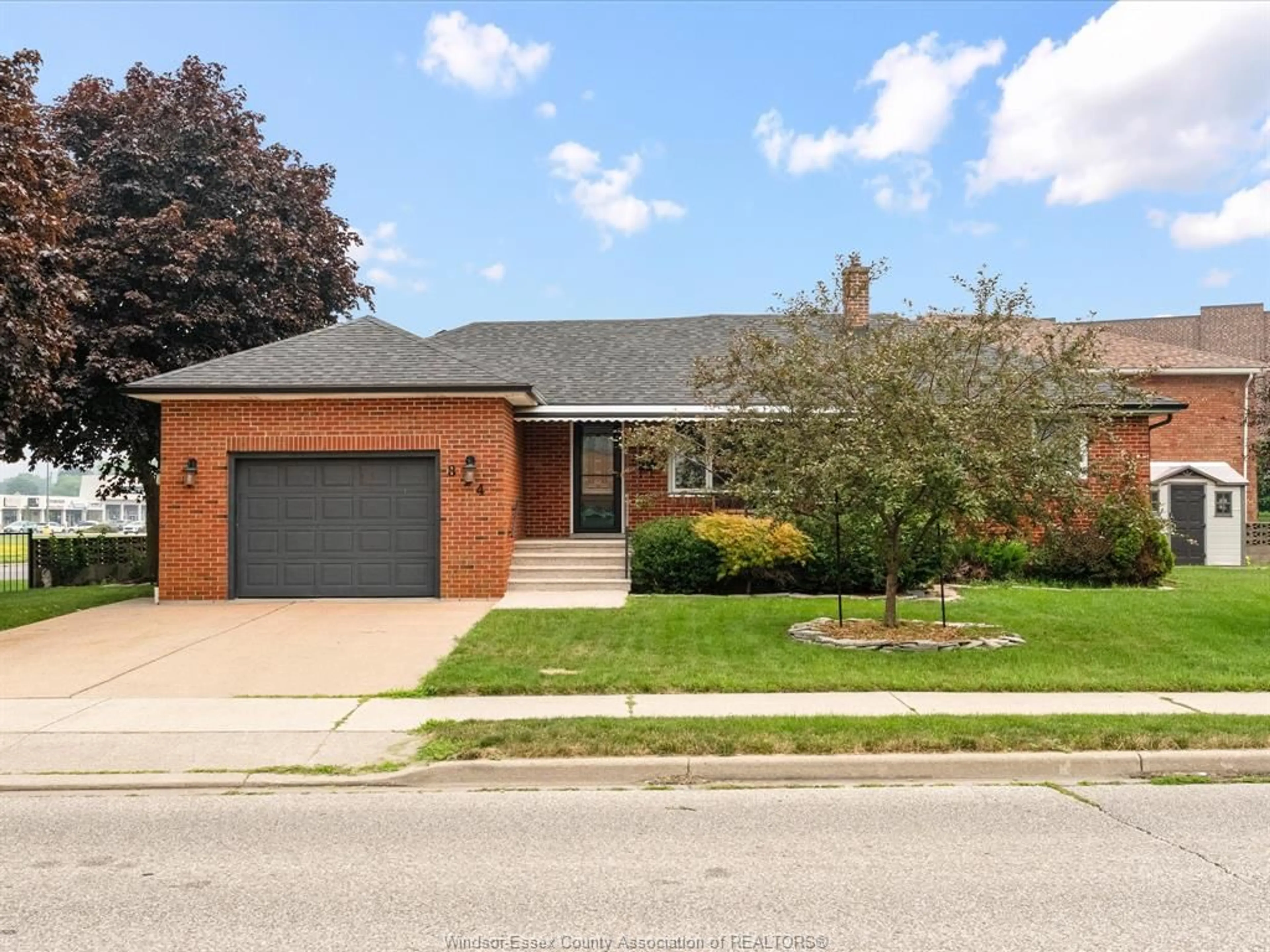 Home with brick exterior material, street for 814 WATSON Ave, Windsor Ontario N8S 3S8