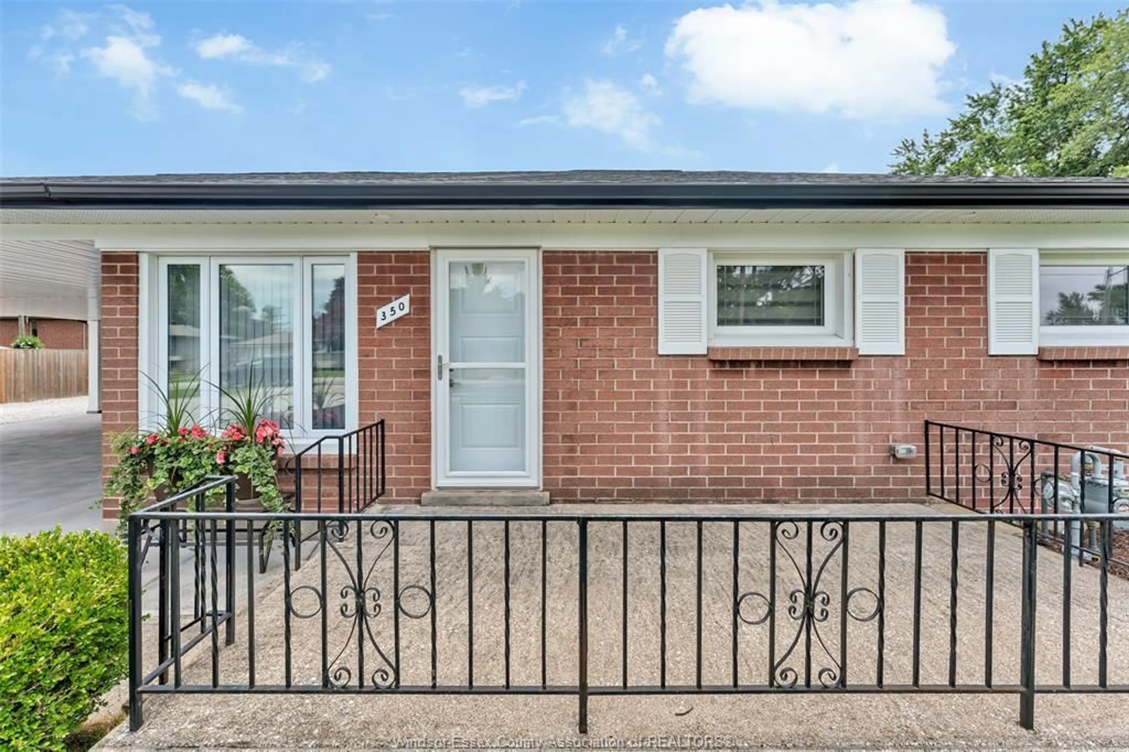 Home with brick exterior material, street for 350 MAPLE Ave, LaSalle Ontario N9J 1P2