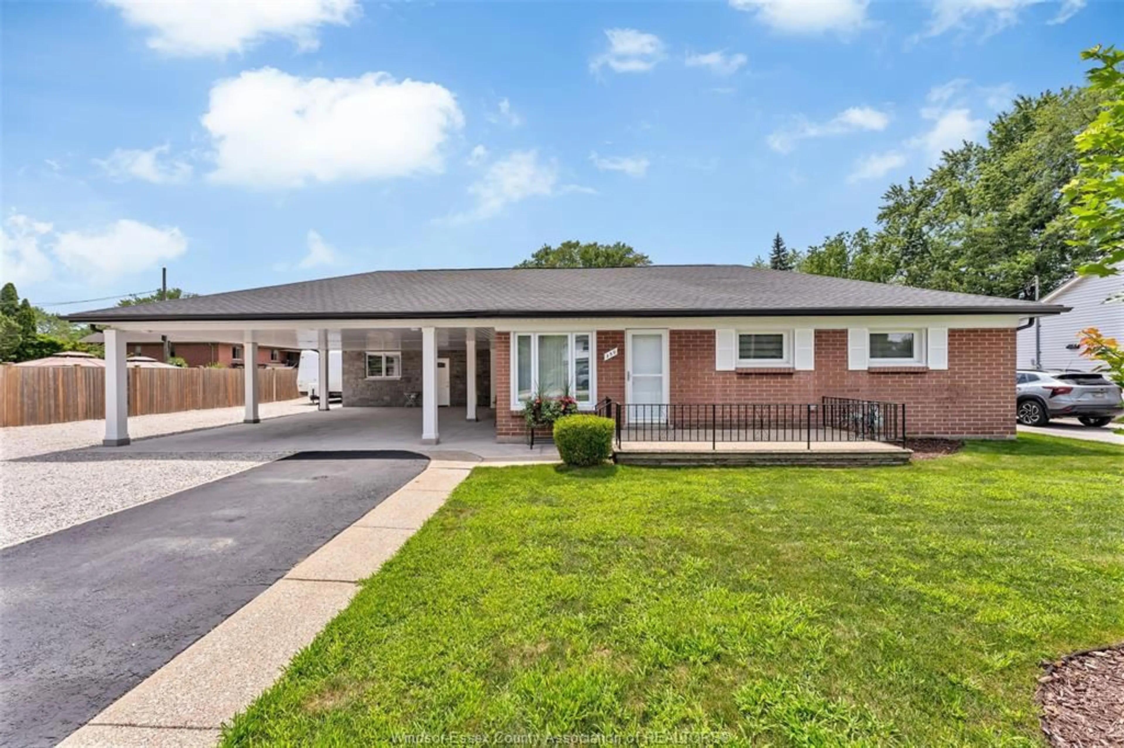 Home with brick exterior material, street for 350 MAPLE Ave, LaSalle Ontario N9J 1P2