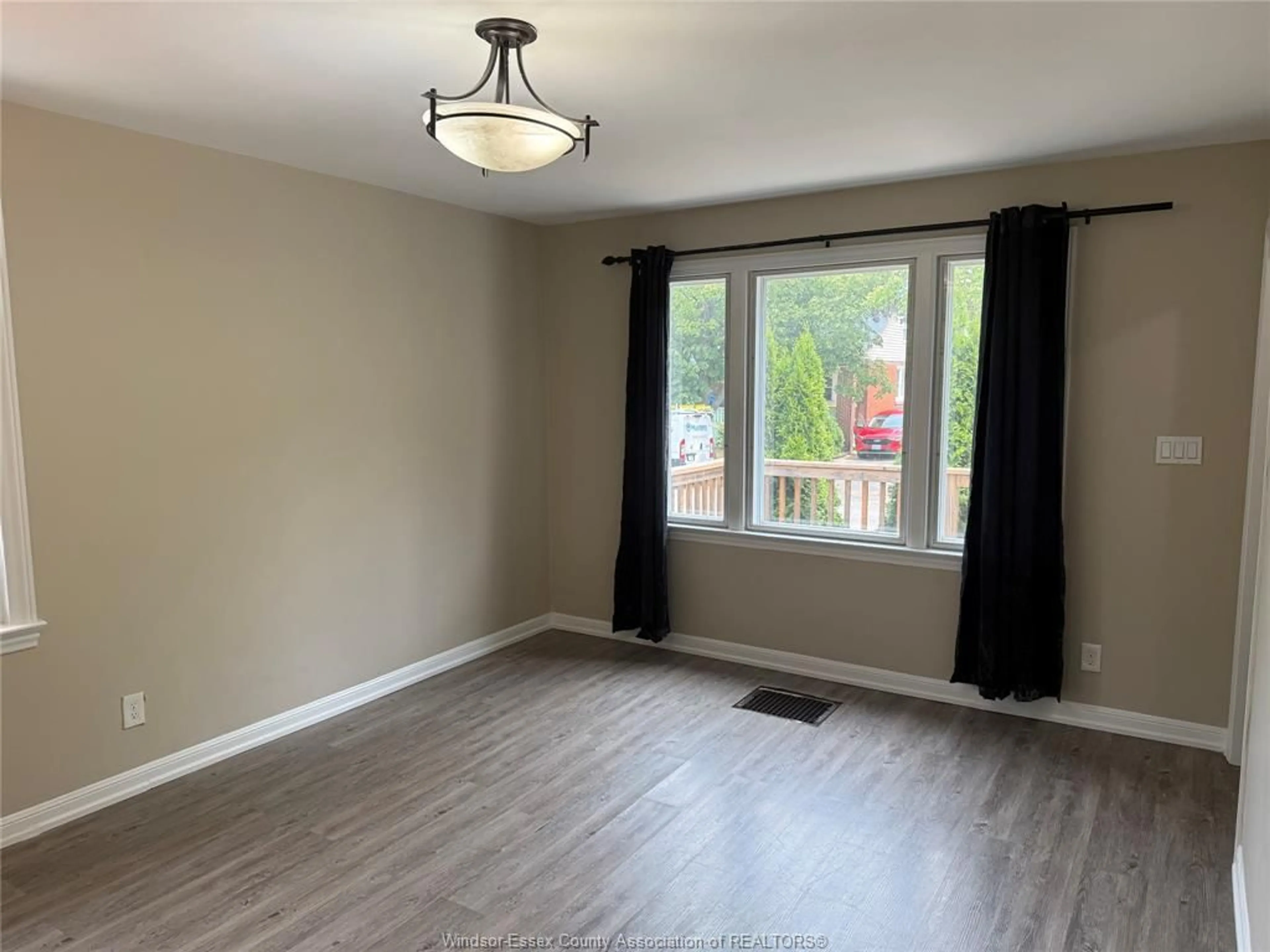 A pic of a room for 1441 ARTHUR Rd, Windsor Ontario N8Y 3Y8