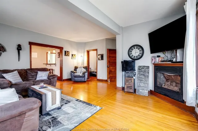 151 BELLE RIVER Rd, Cottam 2