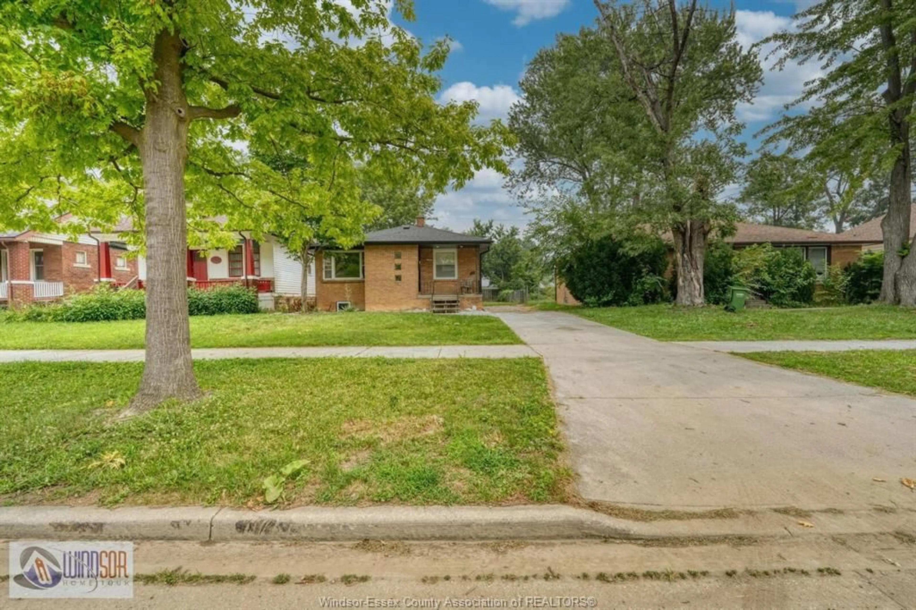 Unknown for 736 PARTINGTON Ave, Windsor Ontario N9B 2N7