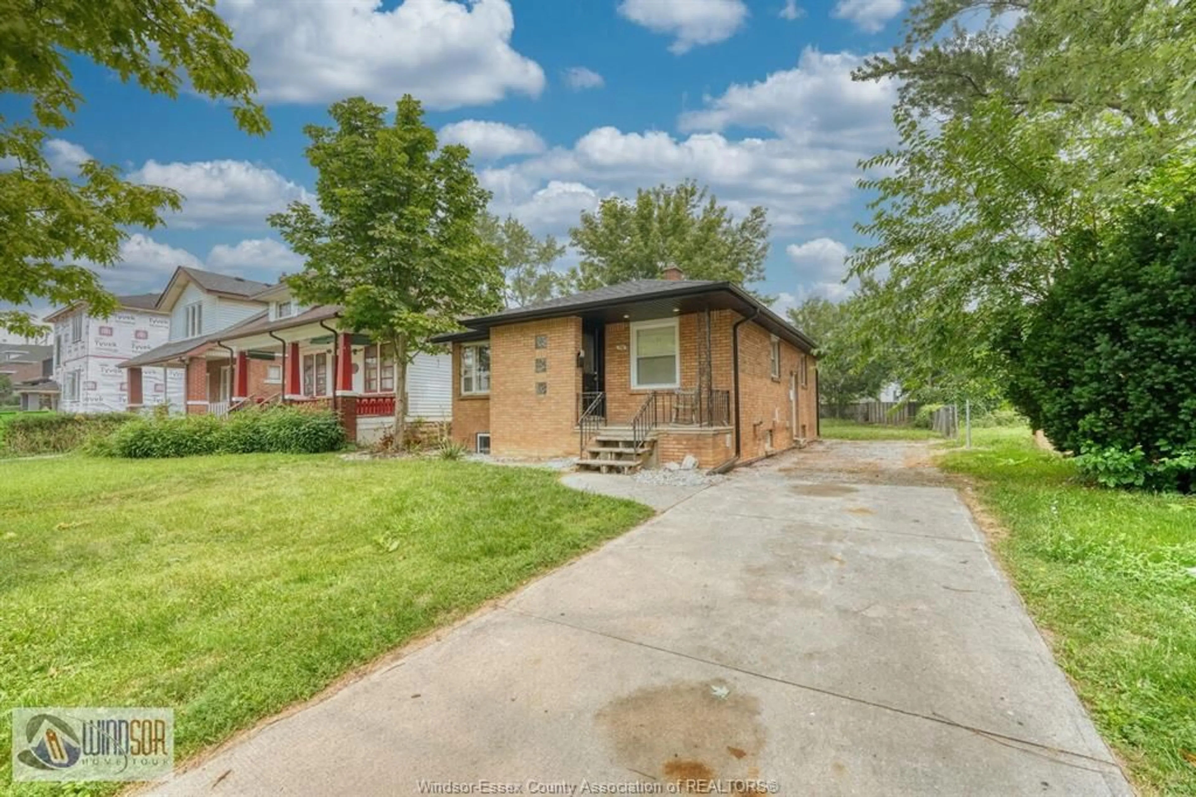 Home with brick exterior material, street for 736 PARTINGTON Ave, Windsor Ontario N9B 2N7