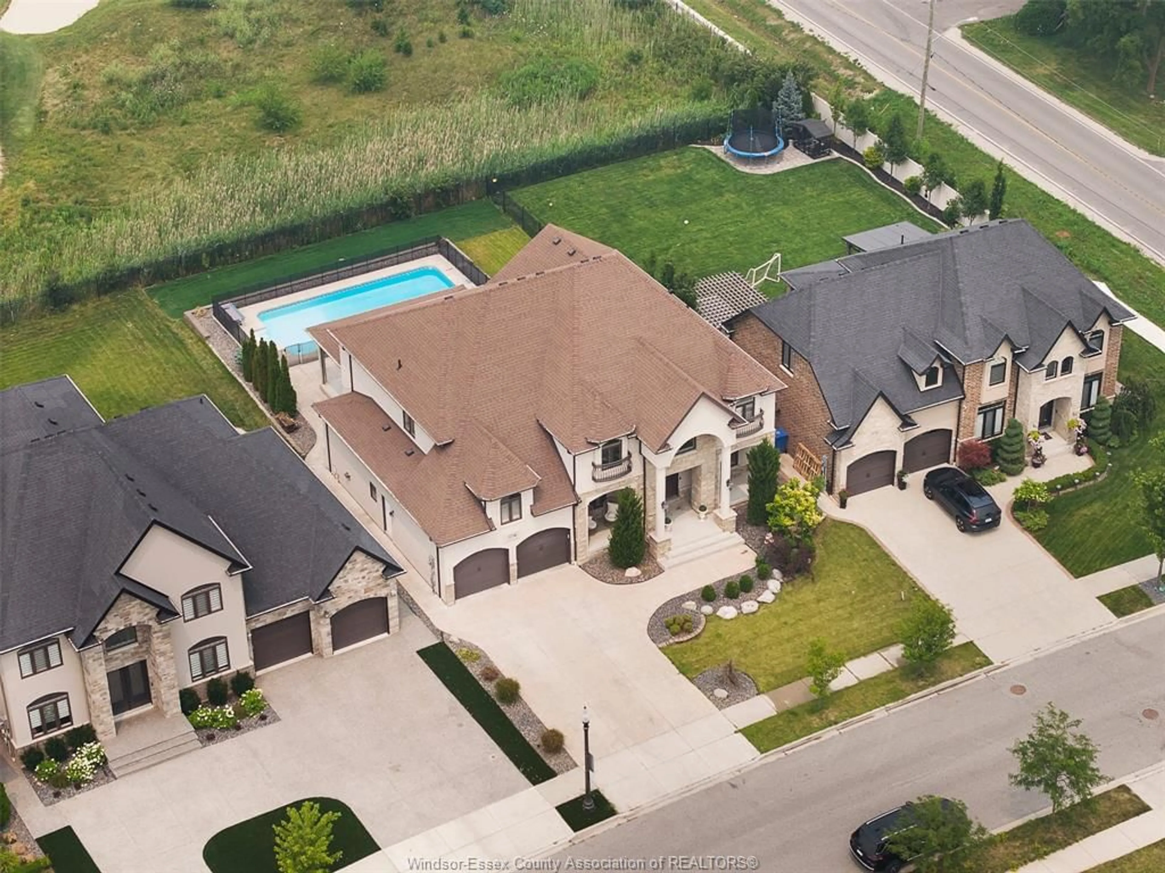 A pic from outside/outdoor area/front of a property/back of a property/a pic from drone, street for 3756 ST. FRANCIS Cres. ..., LaSalle Ontario N9H 0G6