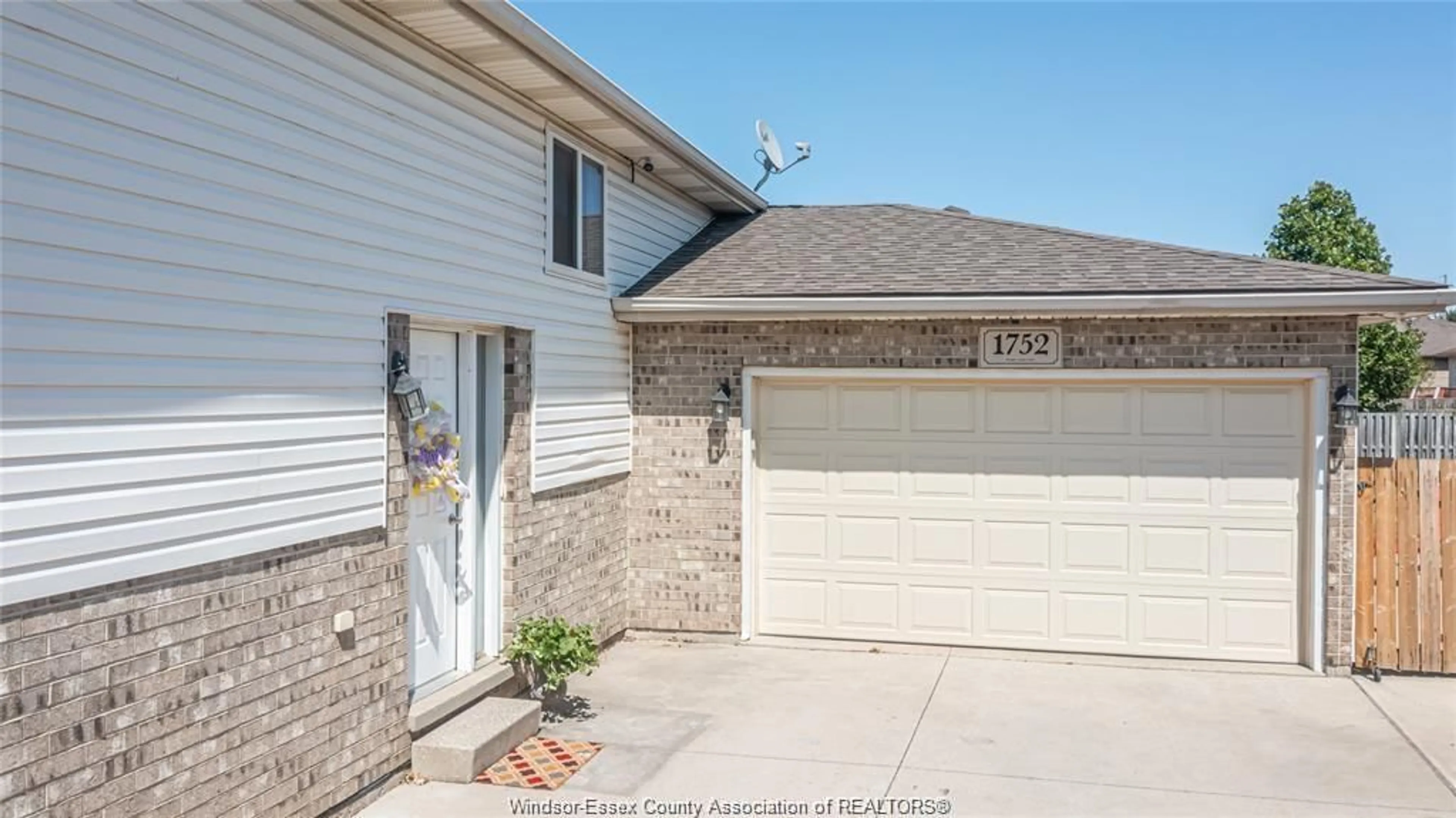Unknown for 1752 VICKY Cir, Windsor Ontario N8W 5P7