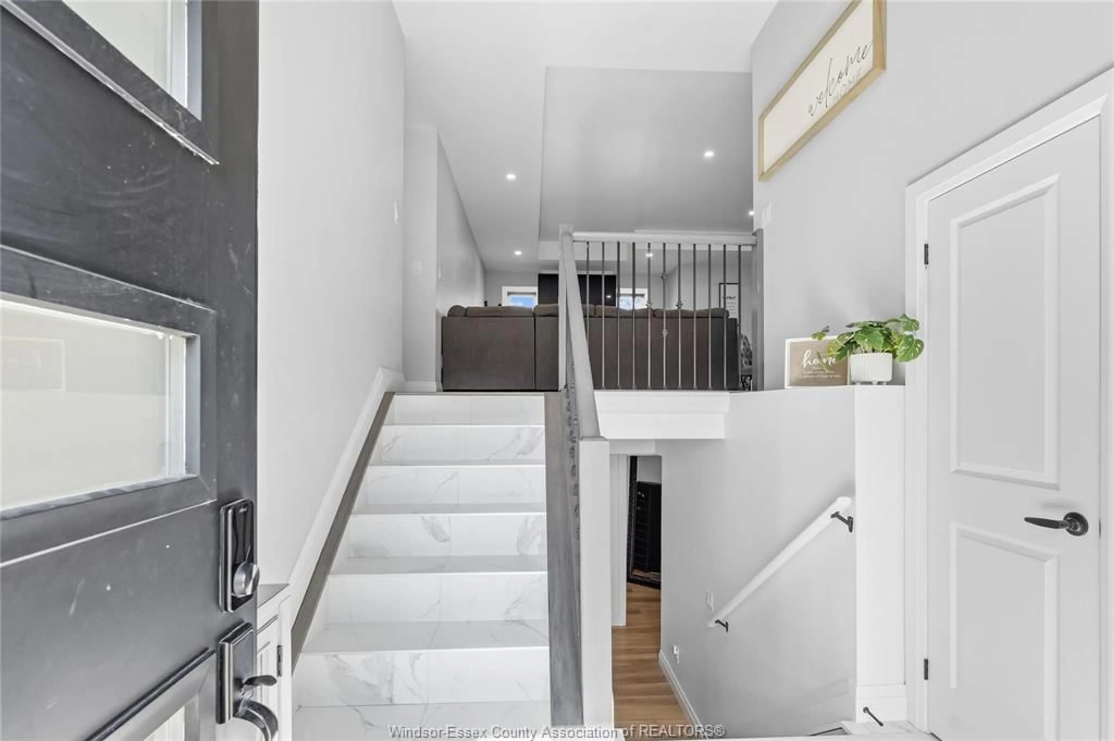 Stairs for 5515 NOSTADT, Comber Ontario N0P 1J0