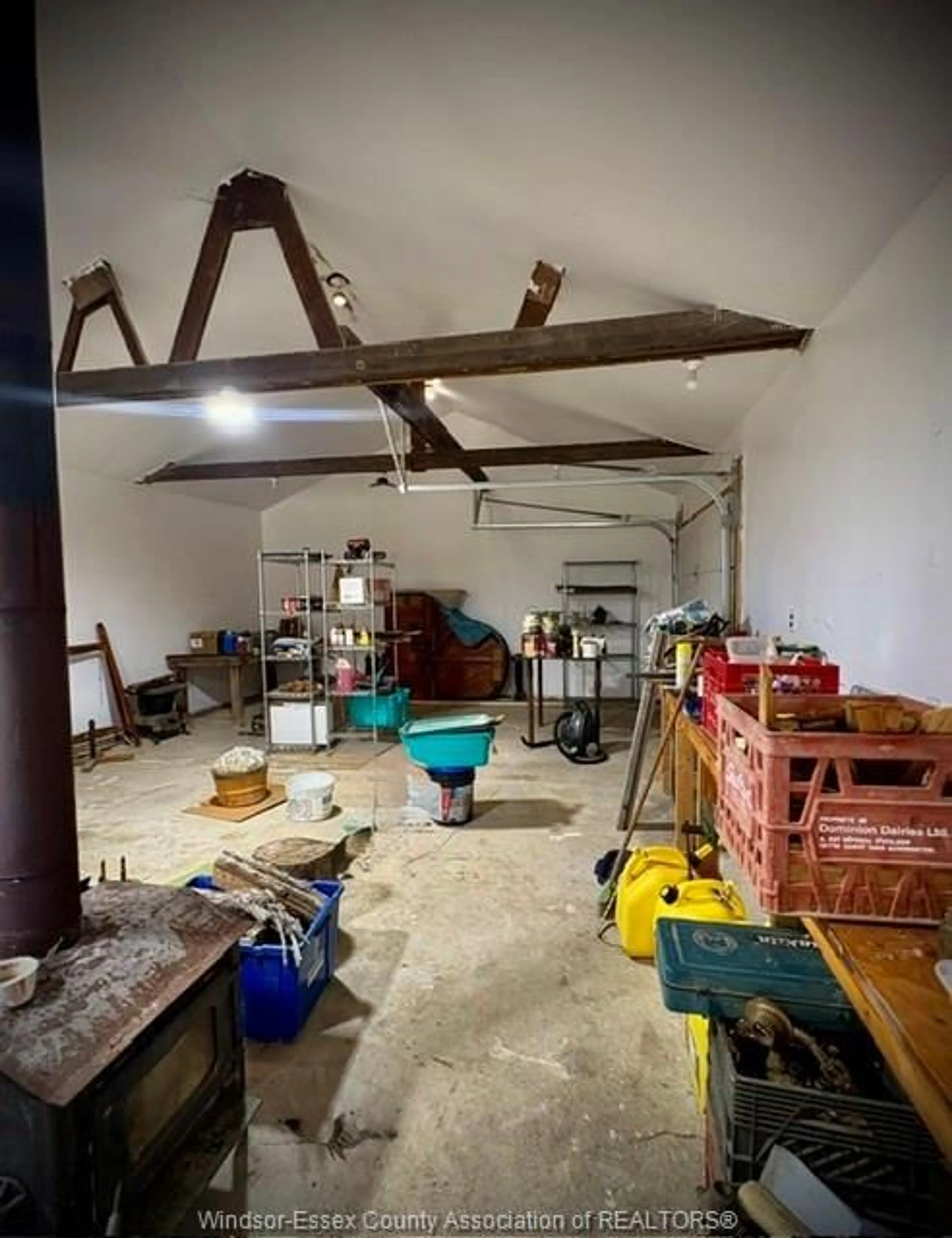 A pic of a room for 949 East West Rd, Pelee Island Ontario N0R 1M0