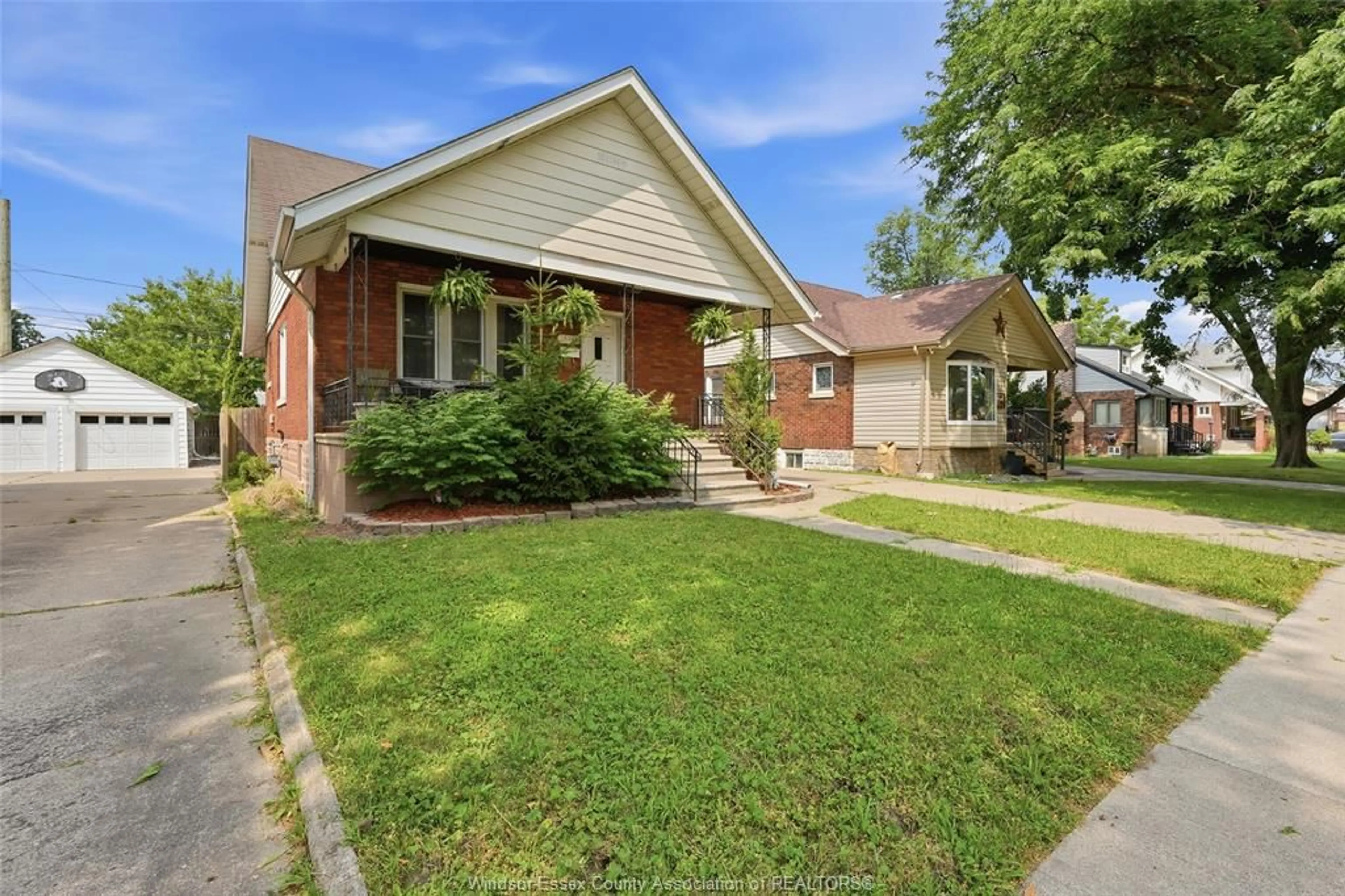 Home with brick exterior material, street for 1585 PILLETTE, Windsor Ontario N8Y 3C3