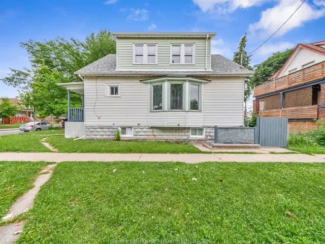 1096 HALL, Windsor 2