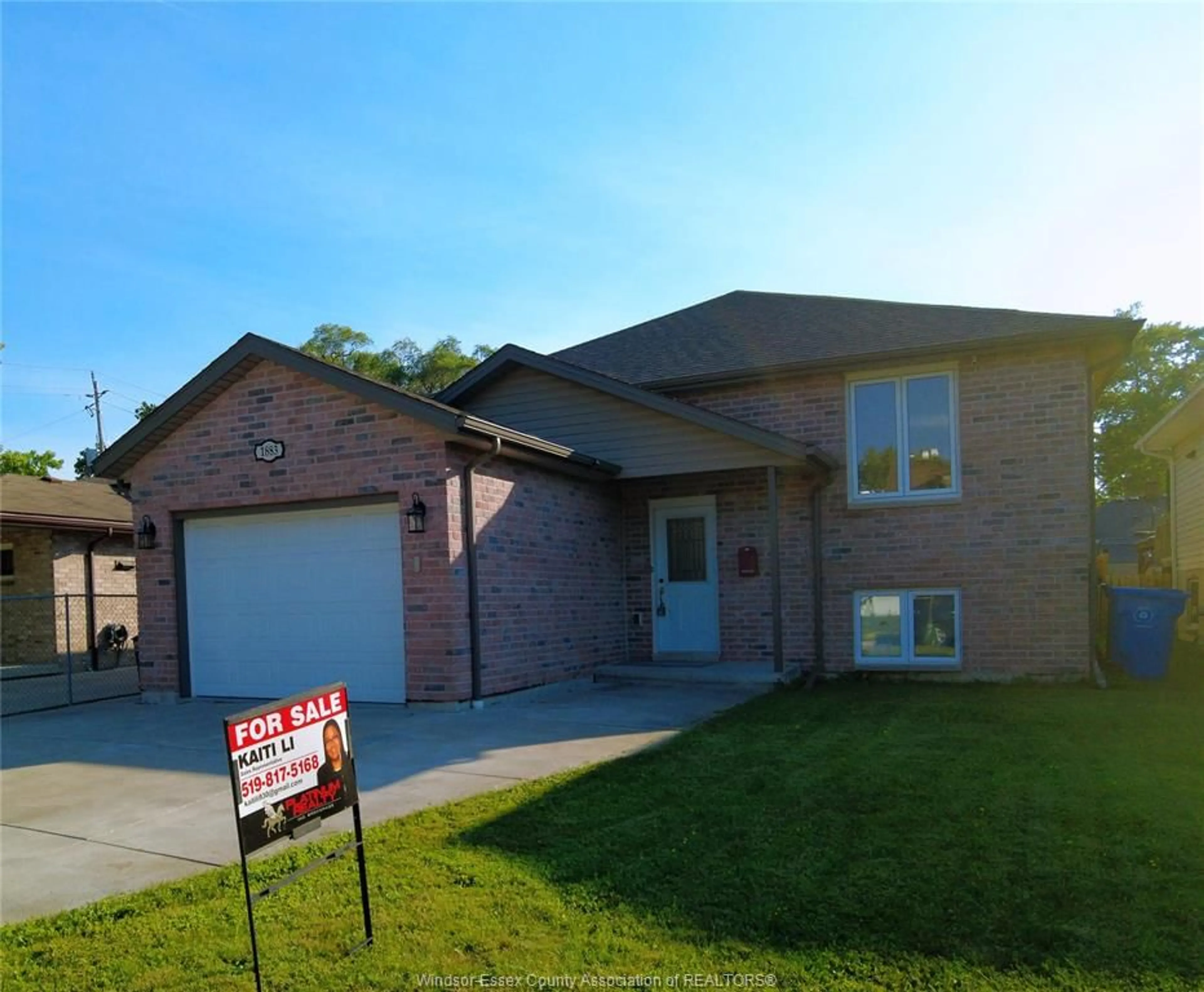 Home with brick exterior material, street for 1883 ARTHUR, Windsor Ontario N8W 4V2