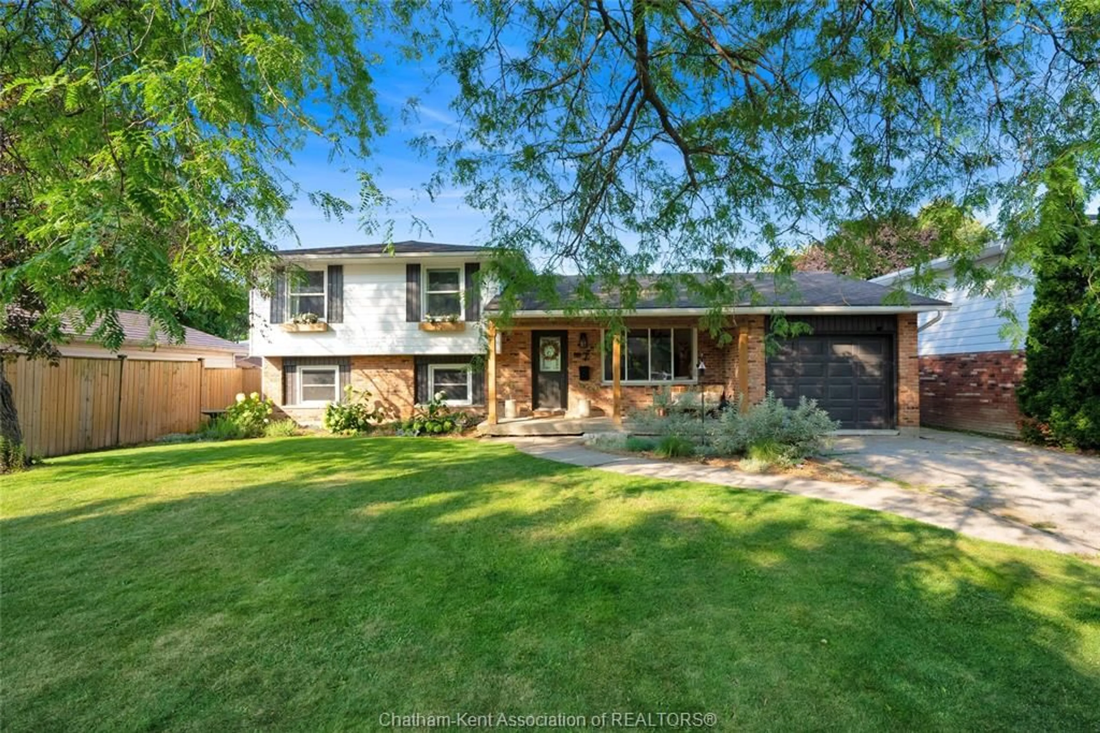 Home with brick exterior material, street for 7 ORDON Blvd, Chatham Ontario N7L 4B1