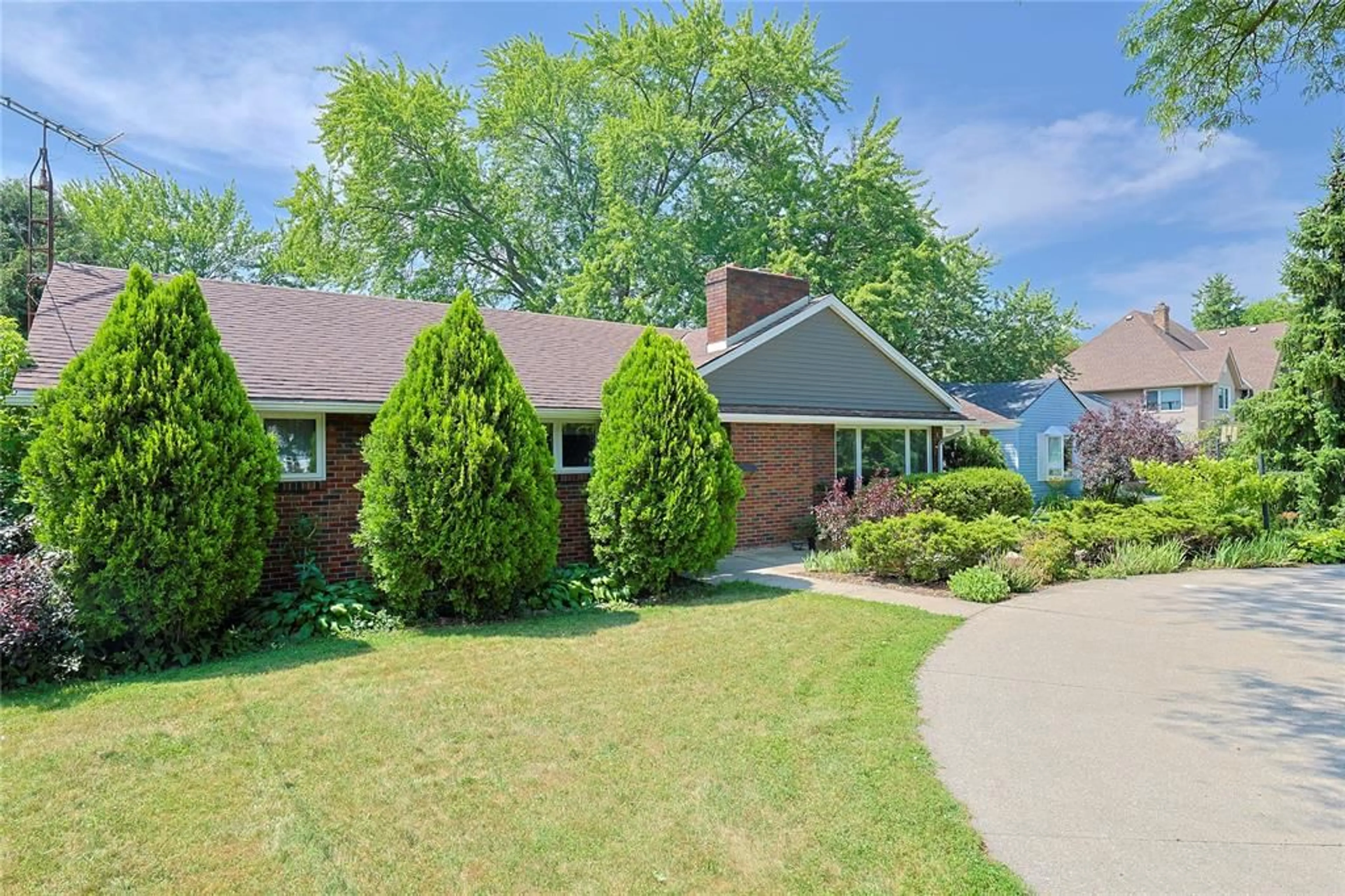 Home with brick exterior material, street for 1023 London Rd, Sarnia Ontario N7S 1N9