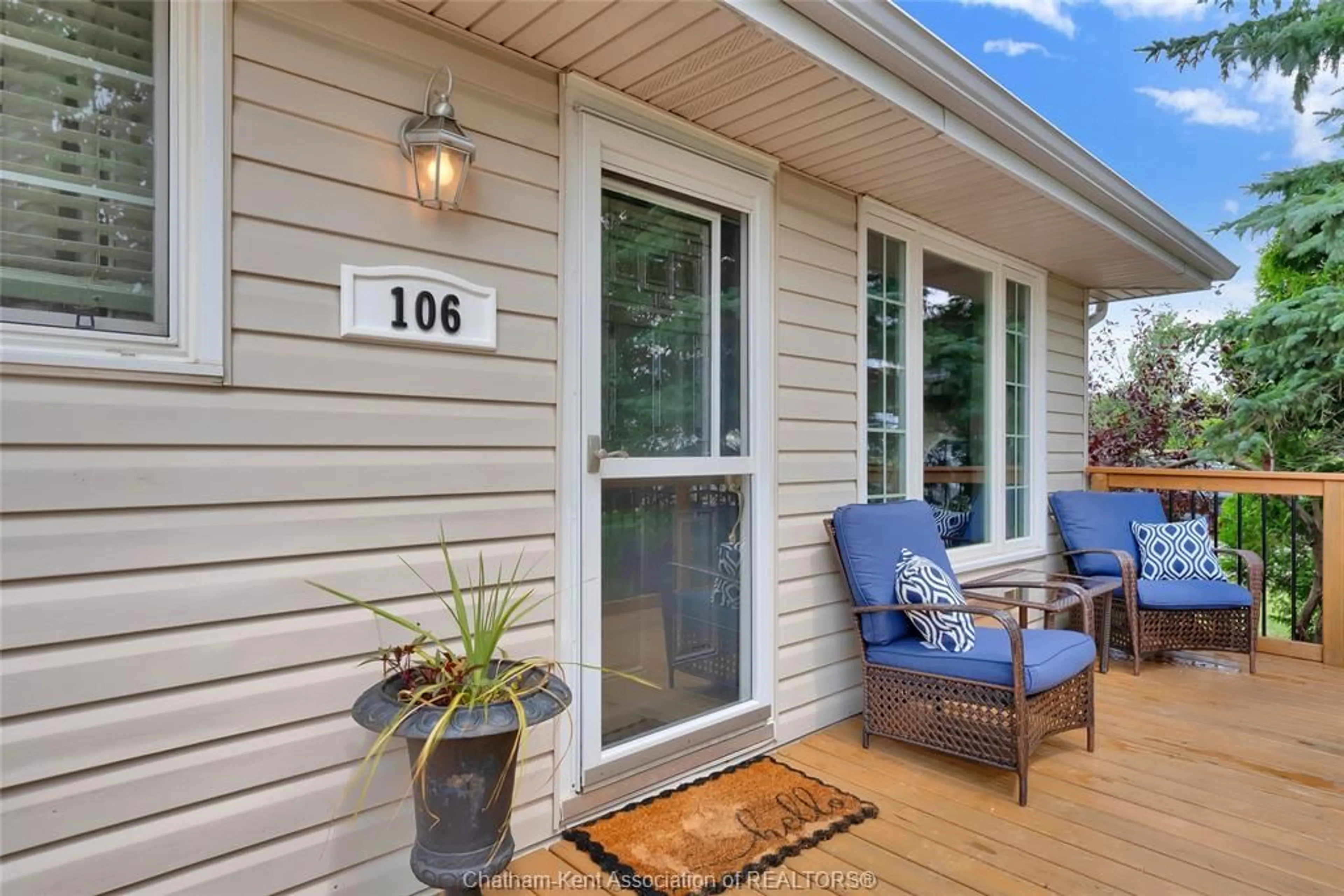 Unknown for 106 Canal St, Tilbury Ontario N0P 2L0