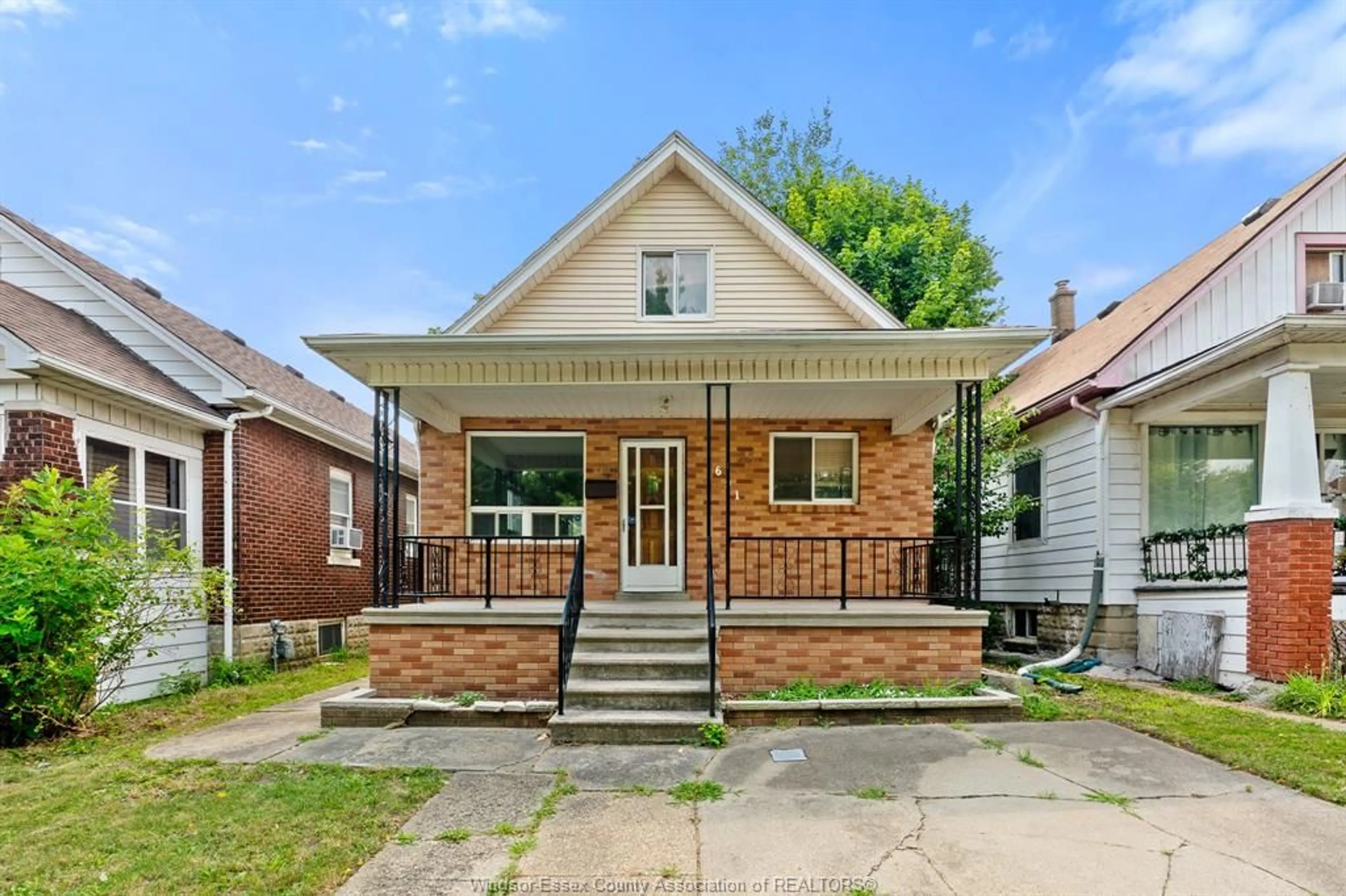 Home with brick exterior material, street for 691 RANDOLPH, Windsor Ontario N9B 2T7