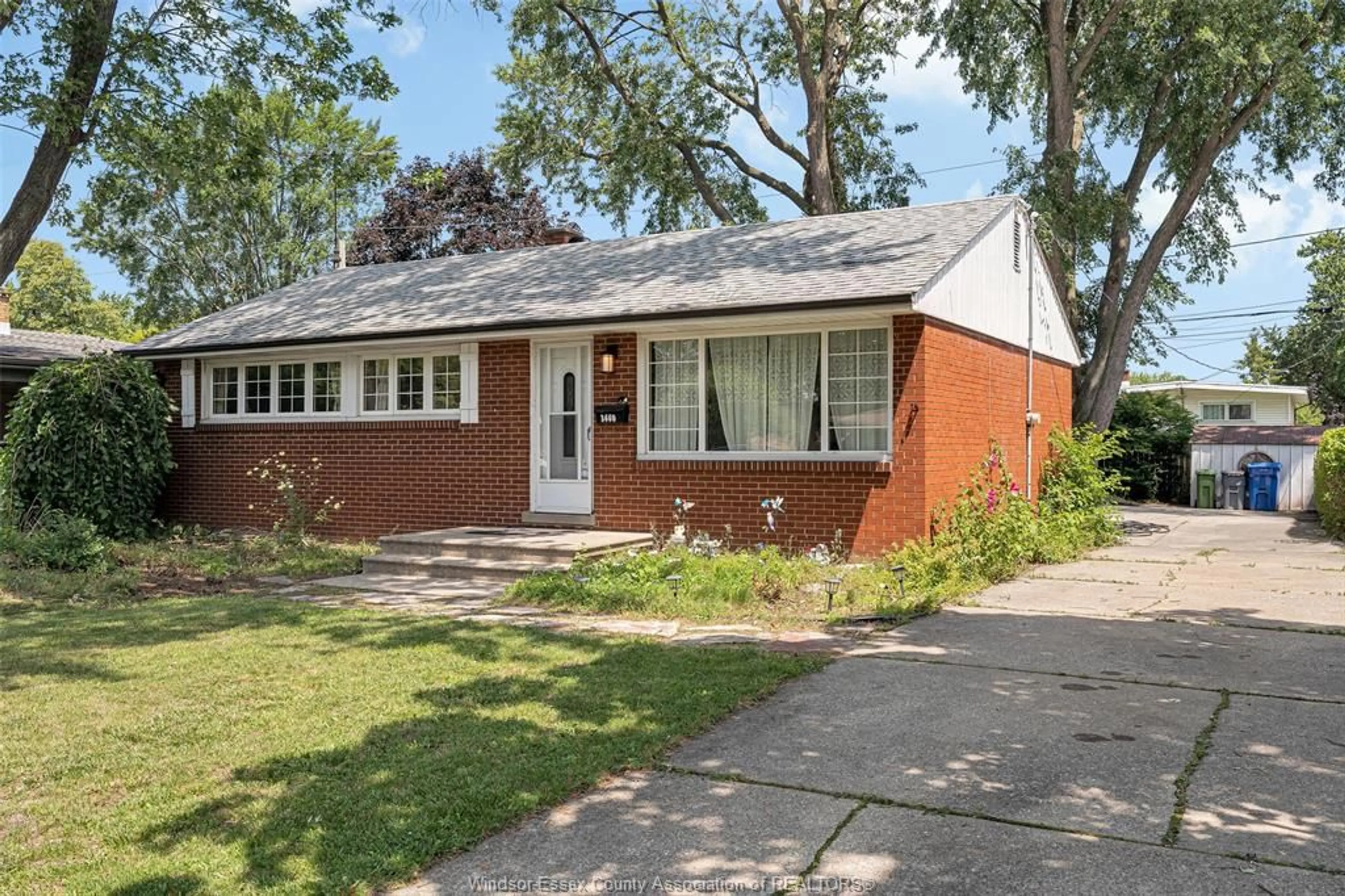 Home with brick exterior material, street for 3660 ROXBOROUGH, Windsor Ontario N9E 3A2